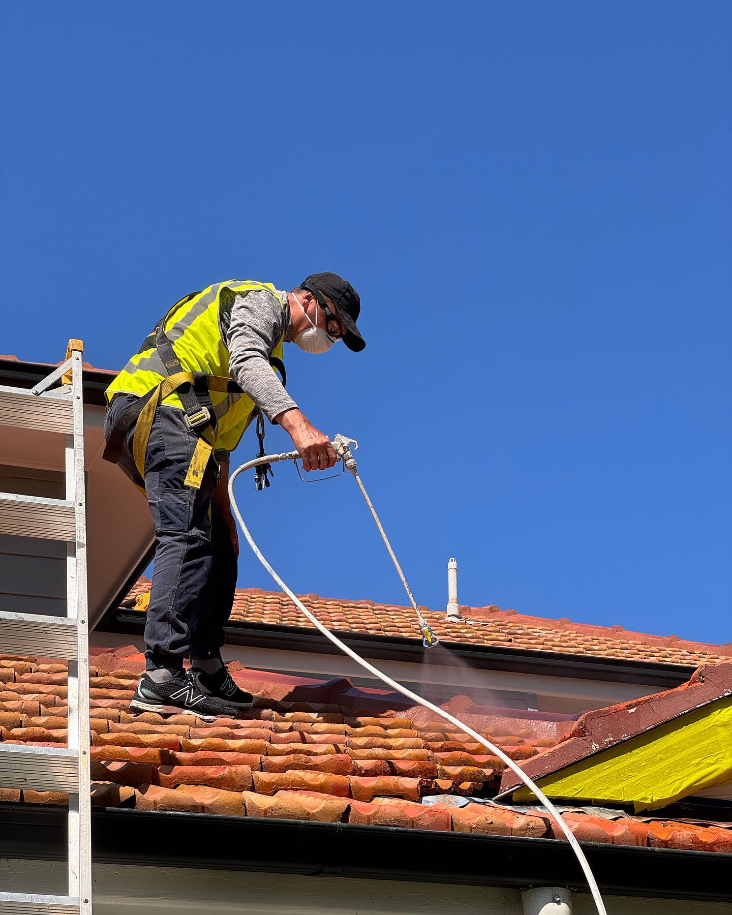 Did you know that roof painting can transform and restore your whole house without having to replace anything on your original roof!! Here at Rooftop Services we love transforming your home in many ways with our highly skilled team to add great value to your home for half the price and time with roof painting, the results speak for themselves ππ»π