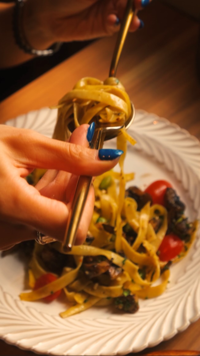 When you’re craving some French classics, you’re in the right place. 😉
Book your table via link in bio.