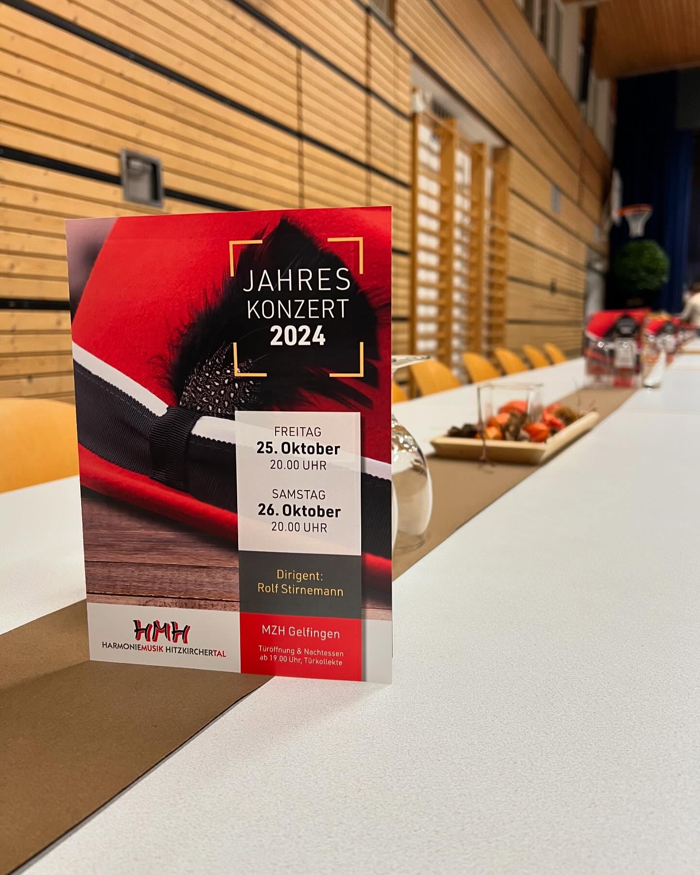 Die Halle ist eingerichtet, die Kühlschränke sind gefüllt und an der Hauptprobe wurde an den letzten Details geschliffen. Wir sind bereit und freuen uns auf die beiden Jahreskonzerte! ❤️🎶🖤
Bist du auch dabei?
Auf unserer Homepage können weiterhin Plätze reserviert werden. www.hm-h.ch
Bis bald,
eure HMH
#hmh #harmoniemusikhitzkirchertal #jahreskonzerte #hauptprobe #wirsindbereit