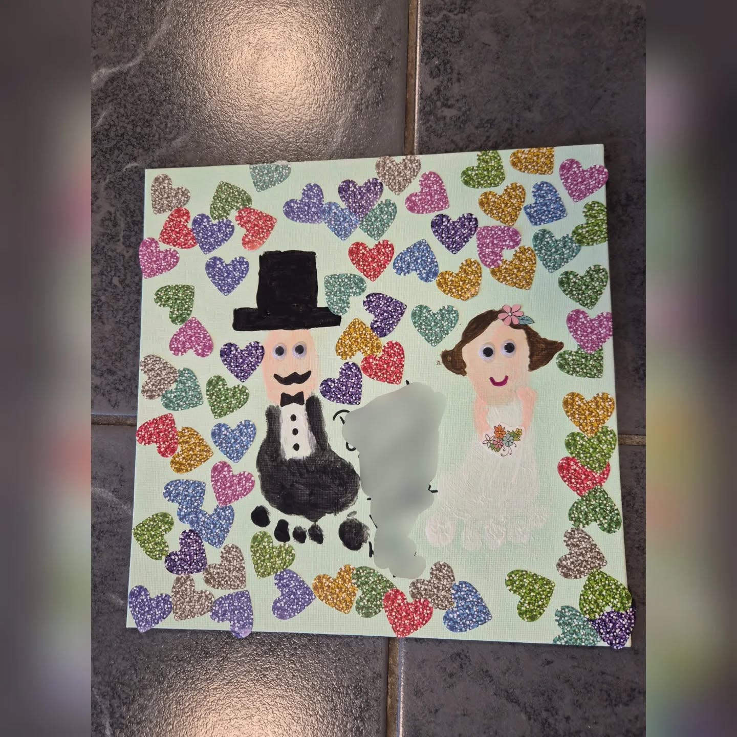 "Gisteren zijn de overgrootouders van een kindje 70 jaar getrouwd. Wij maakten samen een verrassing" 🤩 #kleinschaligekinderopvang #aandachtvoorhetindividuelekind