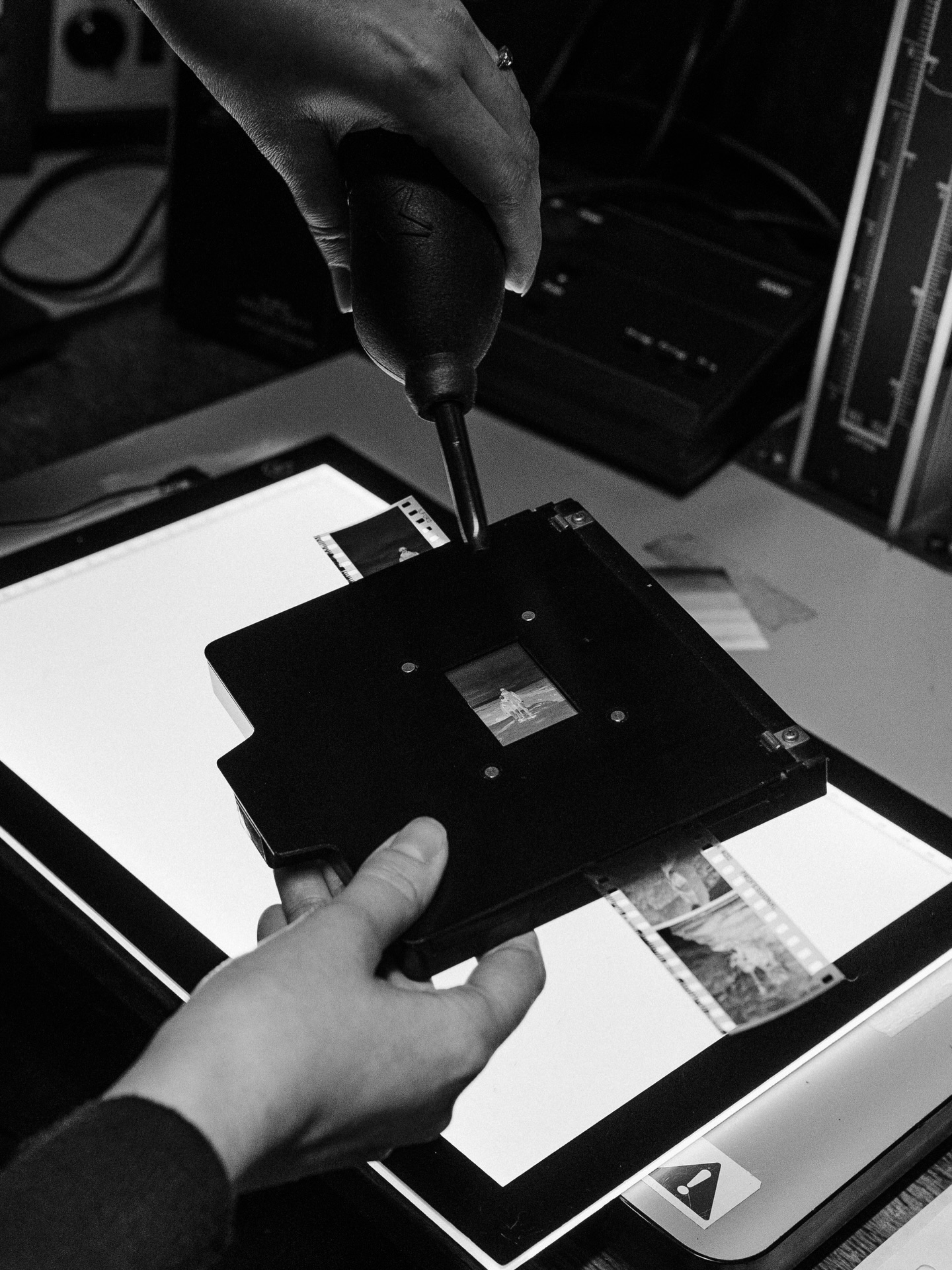 Want to learn the art of turning negatives into breathtaking positives? I'm passionate about teaching this skill in my 1:1 and 1:2 darkroom workshops - join me and get ready to be amazed! You can browse my 1:1 workshops on my website. When you’re ready, you can purchase your workshop via my website and I’ll be in touch to book you in!
www.thedarkoomatbeachreative.org