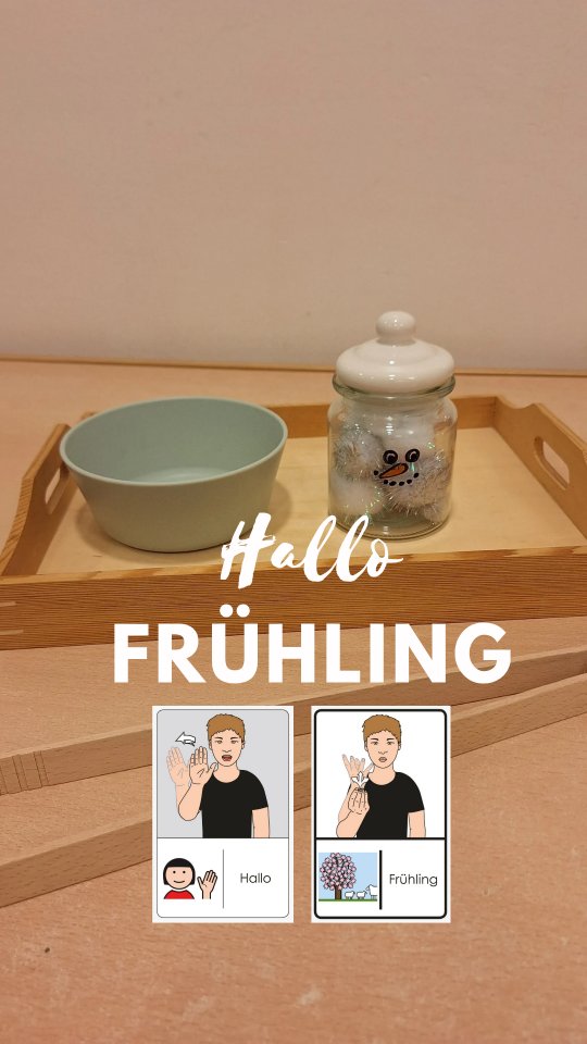 Tschüss Winter! Hallo Frühling!
In der Kita reden wir mit den Händen. 👐🏼
Wer kennt das nicht? Du suchst nach einem Wort und führst dazu eine Handbewegung aus, schon kommt dir das Wort in den Sinn. Du erzählst, du erklärst, du lachst und unterstreichst deine Worte mit Gesten. In Liedern und Fingerspielen singen wir und machen dazu Bewegungen mit den Händen. Das macht Spaß und ist alltäglich in der Kita.
Stell dir vor, du bist auf Gebärden, Handzeichen und Gesten angewiesen, um die Lautsprache zu verstehen. Doch jeder macht etwas anderes und du versuchst ein Muster zu erkennen. Es ist mühsam und schwierig! Du möchtest dich so gerne mitteilen, du möchtest wissen was los ist…
Plötzlich fällt dir auf, Gebärden wiederholen sich. Du erkennst Dinge wieder. Verschiedene Menschen machen gleiche Bewegungen. Du kannst dich besser orientieren. Du verstehst. Du beginnst selbst zu gebärden. Du wirst verstanden. Du kannst dich mitteilen. Hurra, wie gut das tut! Kommunikation bedeutet Wohlbefinden. 🫶🏽
Was bedeutet Lautsprachunterstützende Gebärden (LUG) und warum nutzen wir diese in der Kita?
Wir sprechen ganz normal und unterstützen wichtige Schlüsselwörter zusätzlich mit Gebärden. Dies ist für alle Kinder wertvoll, denn Kinder verstehen Sprache klarer und können sich früher mitteilen. Wenn Kinder besser verstehen und sich verständlich machen können, entstehen weniger Missverständnisse und weniger Frust. Die Kinder erleben mehr Sicherheit im Alltag, durch wiederkehrende Gebärden und Vorhersehbarkeit. Alle Kinder bekommen die Möglichkeit, sich auszudrücken, zu verstehen und verstanden zu werden. #inklusion
Gebärden machen Spaß und werden spielerisch gelernt, in dem sie ganz natürlich in Lieder, Spiele und den Alltag integriert sind.
#gebärdenlernen
#kitaimpulse
#vielfaltgestalten
#teamreflexion
Material im Video: Montessoripädagogik - Übungen des praktischen Lebens
Credits: Angela Hallbauer (Tschüss Winter! Hallo Frühling!), METACOM Symbole Annette Kitzinger, SIGN HHO sign-digital.de