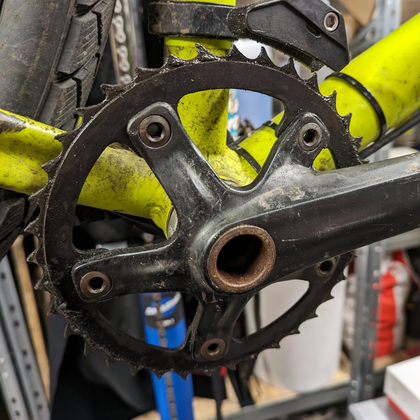 Wow! Impressive chainring wear on this Pinnacle commuter that came in recently for a complete overhaul.
✅ Narrow wide chainring
✅ Stainless steel chainring bolts
✅ SRAM chain
✅ SRAM cassette
✅ Bottom bracket
✅ Derailleur jockey wheels
✅ Gear cable
#bikeshopbingo
#yourbikehatesyou
#gravelbike
#roadcycling
#workshop
#bikerepair
#bikesofinstagram