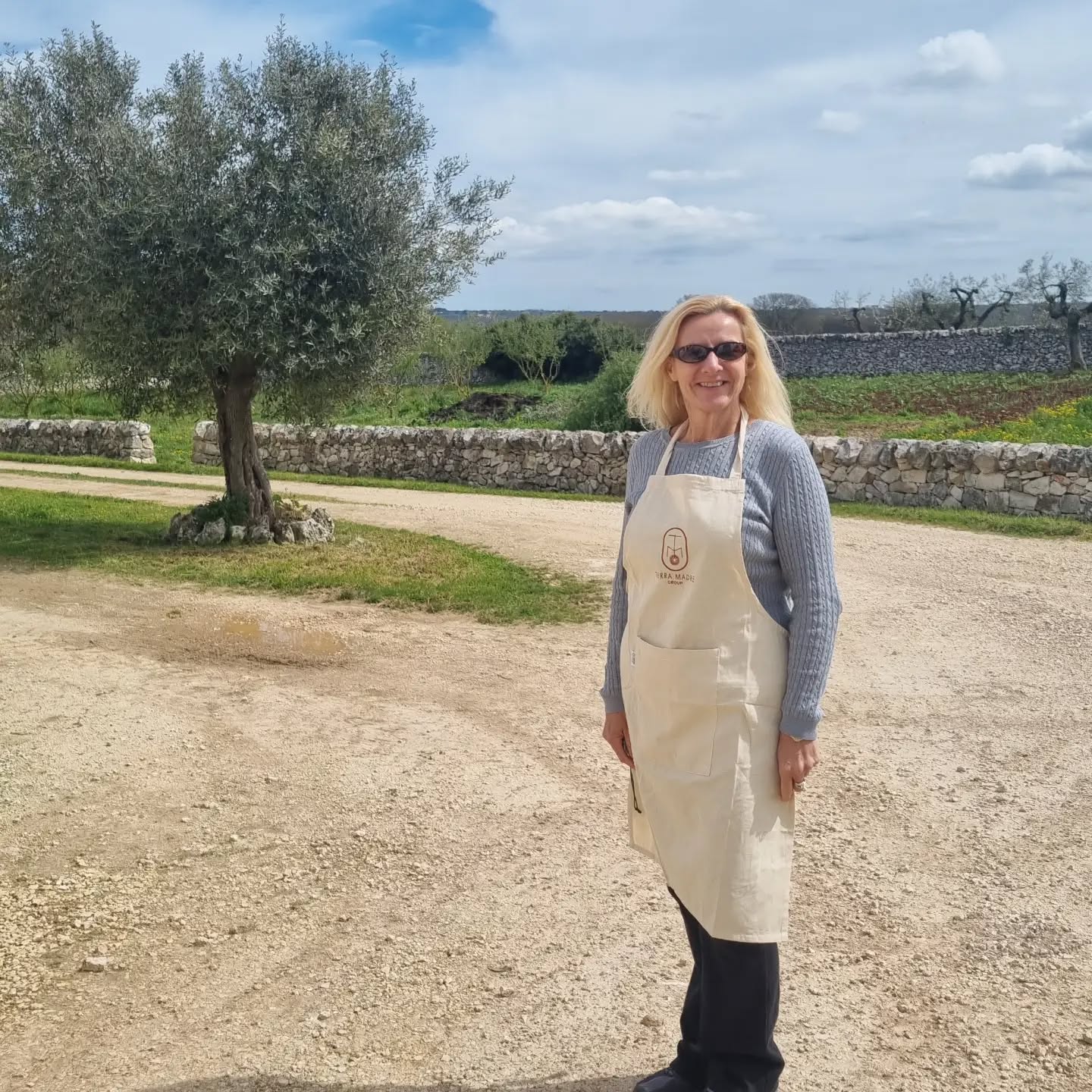 This week, l have loved waking up in Arberobello and strolling from my Trullo to have breakfast in the local trattoria
Yesterday we headed off into the beautiful countryside in a little Fiat Minivan that was older than me.
We learnt how to make pasta and mozzarella at a local farmers' home, and ofcourse we were treated to a farm to table lunch. The pictures say it all.
Today we visited beautiful Ostuni, dubbed as the 'white town' for its shining white buildings. Its a shame the sun never got the memo that we were here to see them.
Its also been a day where we visited a medival masseria where we walked through olive groves and sampled the local olive oil. Then this evening, it was a tour of the Cantina Torricella Winery where we were treated to wine tasting and dinner.
I wonder what tomorrow holds. Puglia is full of surprises 😮 x
xx