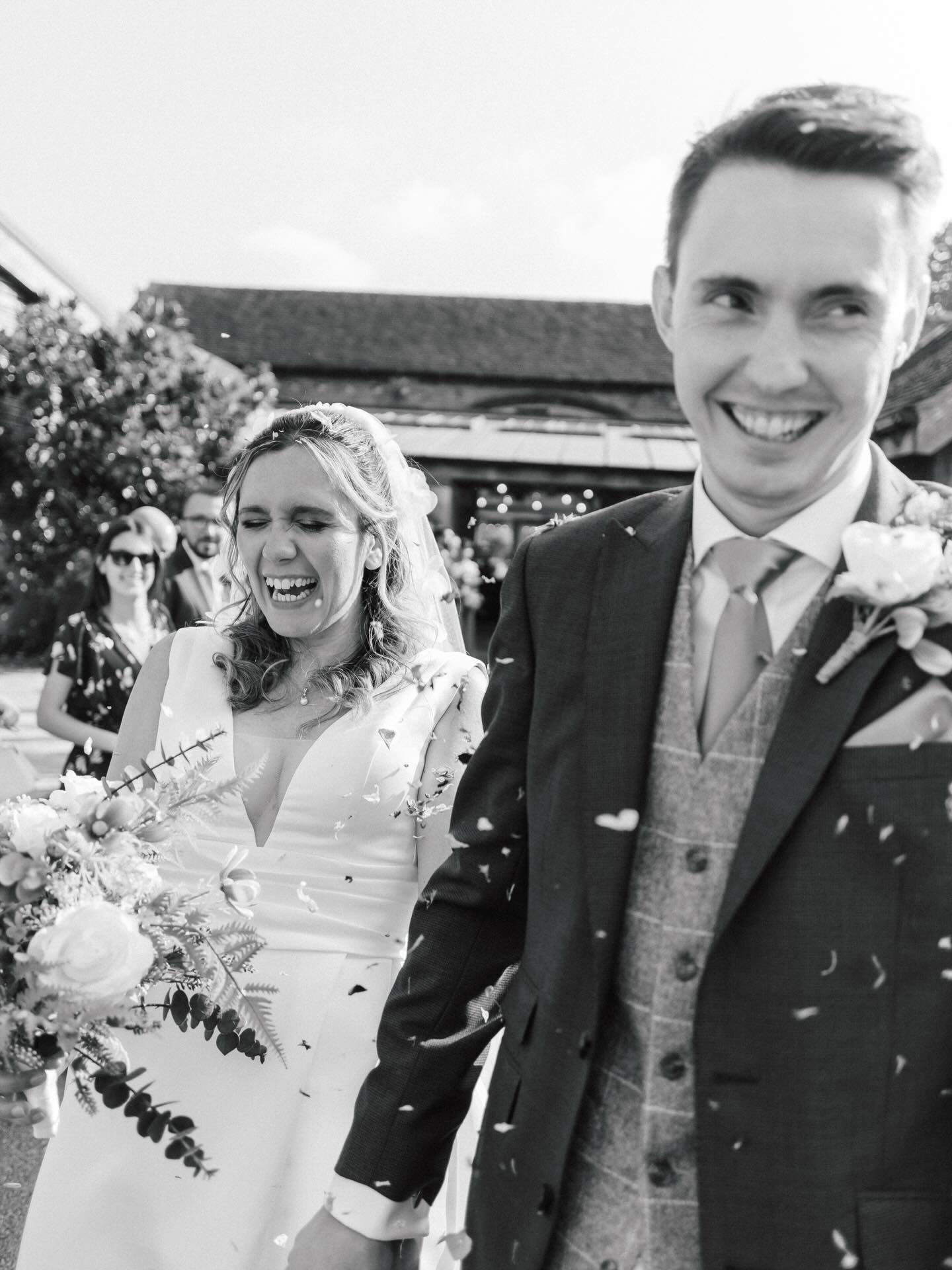 In a room full of people, marry the one who will make you double over with laughter during your Wedding ceremony. Lucy and Sam’s purple and green styled Wedding was a beautiful display of love and connection. Green for Wimbledon, purple because, well, it’s Lucy’s fave.
From the moment I arrived at bridal prep (and was greeted by two of my lovely past brides), I knew the day would be something special. Lucy and Sam have gone from strength to strength since meeting at uni, and it was so nice bonding over sport too. Tennis for Sam, netball for Lucy and me.
A March wedding with golden hour? Unexpected, but absolutely perfect. The blossom-lined driveway at Mythe, birds singing, and that soft evening light. Their wedding couldn’t have kicked off the start to my season any better!
Thanks guys!
Dress: @bridesofashby
Suits: @thesuitlounge_arb
Venue: @mythebarnweddings
Venue Styling: @makeitspecialevents
Wedding Cake and Brownies: @therealcakecompany
Reception Music: @chriskeyspiano
DJs: family friends
Hair and Makeup: family friends