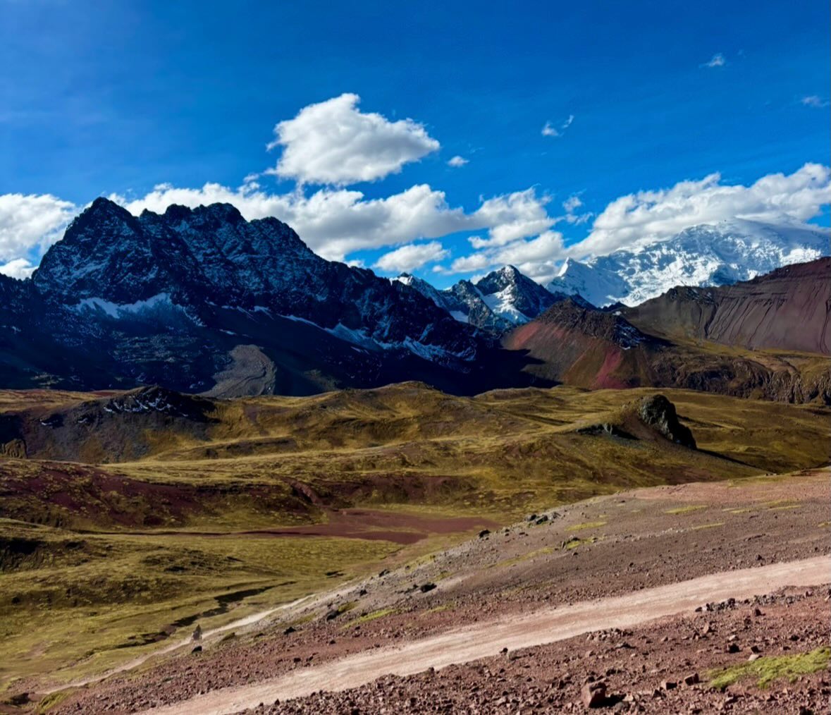 Some places don’t feel real until you’re standing in them 🤍🏔️
Peru completely took our breath away—from rugged mountains to endless landscapes that make you feel so small in the best way.
This is the kind of place that stays with you long after you leave ✨
#PeruTravel #Wanderlust #AdventureAwaits #ExploreMore #TravelInspiration