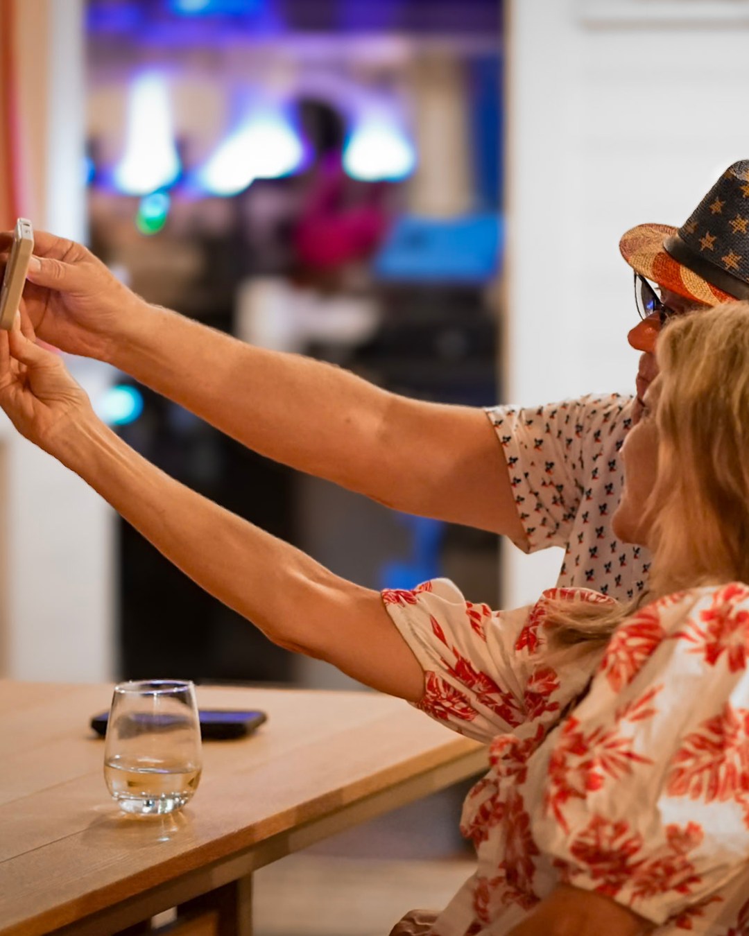 The kind of evening filled with laughter, good company, and moments you’ll want to capture. 📸
Bring the whole family this weekend for Easter. Book your reservations now on OpenTable. This Saturday:
📸 Bunny pictures 10AM–12PM
🧺 First 50 kids get a filled Easter basket
🎨 Crafts & coloring stations
🥞 $7 Bunny Pancakes for all ages
🥩 Prime Rib Special available all day