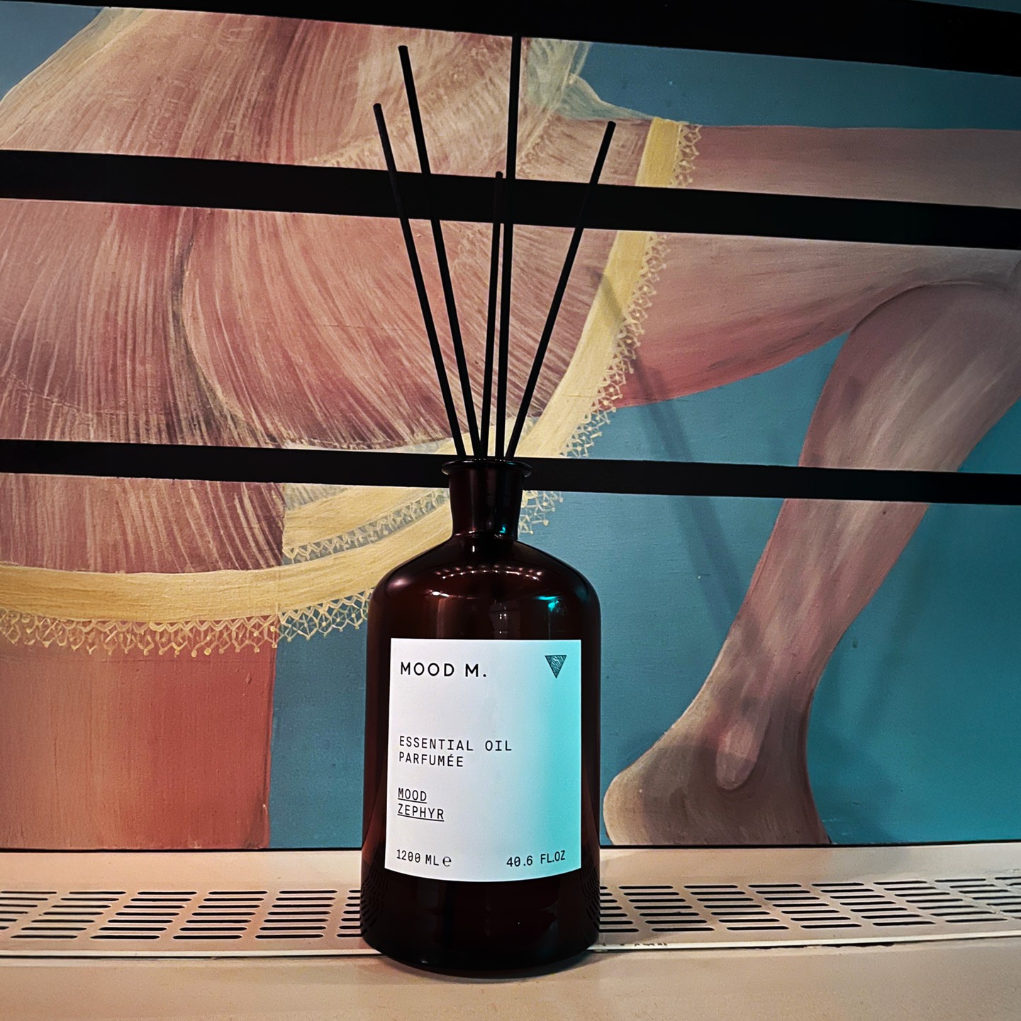 -
Discover our stunning new Mood Diffuser Bottles – available in 250ml, 500ml, and 1000ml. Paired with our eco-friendly Mood Chakra Refills, these diffusers make a stylish and sustainable gift that keeps on giving.
Infused with Florida water and essential oils, Mood Chakra is crafted to ground, invigorate, and harmonize your energy flow. It brings balance to body and mind while cleansing and elevating your sacred space. Let it transform any room into a haven of serenity and alignment.
Perfect for last-minute Christmas shopping—with free delivery, in time for the holidays. Order now and make their season truly magical!
Create harmony, balance, and ambiance this holiday season with Mood M.
https://www.moodm.nl/category/home-sanctum
#MoodM #MoodChakra #HomeFragrance #LastMinuteGift #HomeSanctum #FreeDelivery #ChristmasGifts #EssentialOilParfumee