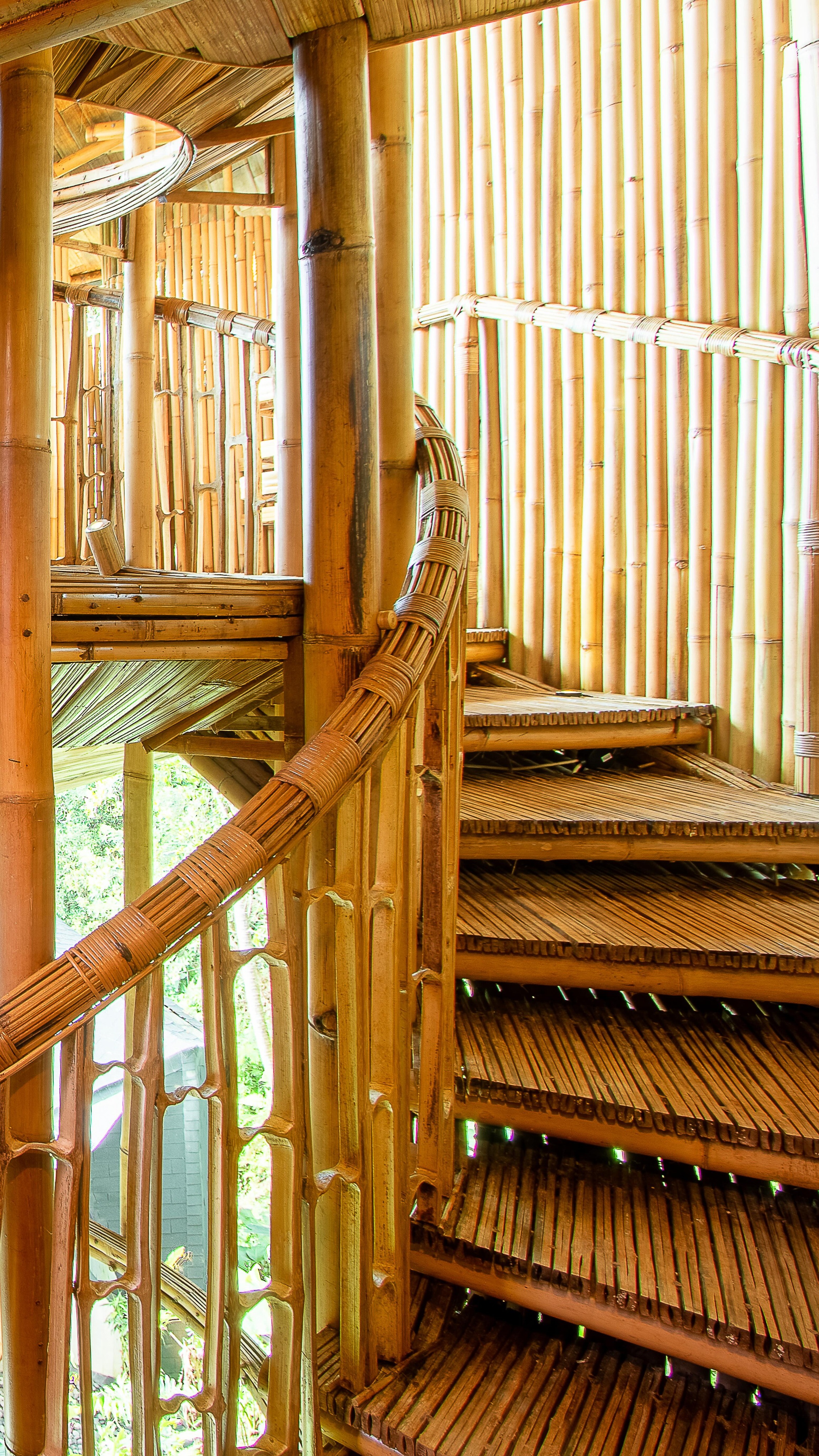 The warm, earthy tones and intricate woven details create an inviting ambiance, making every step an experience.
Ready to explore this magnificent setting and more? Book your stay now! 🎋✨🏡
Repost by : @aditnugrahh