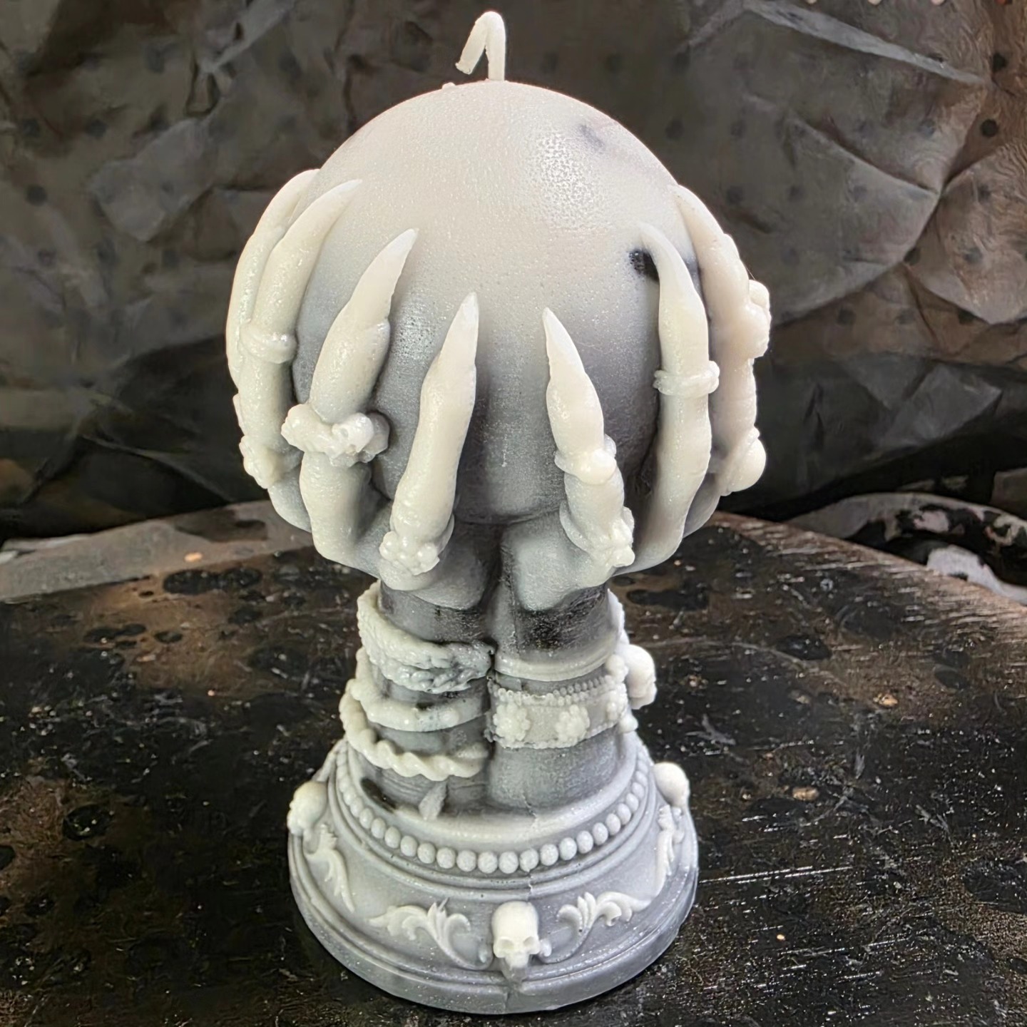 Custom black light candles available at www.MelmadeScents.com!
#candles #custom #blacklight #witchy #melmadescents