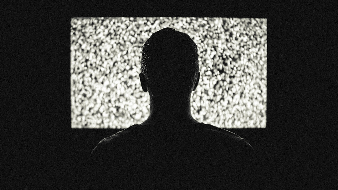 Who’s watching you? A crucial look at AI, data brokers, and the fight shaping America’s surveillance future. Read the full analysis and think about what privacy should mean in our age. Link in Bio #AI #Privacy #Surveillance #DataRights #CivilLiberties