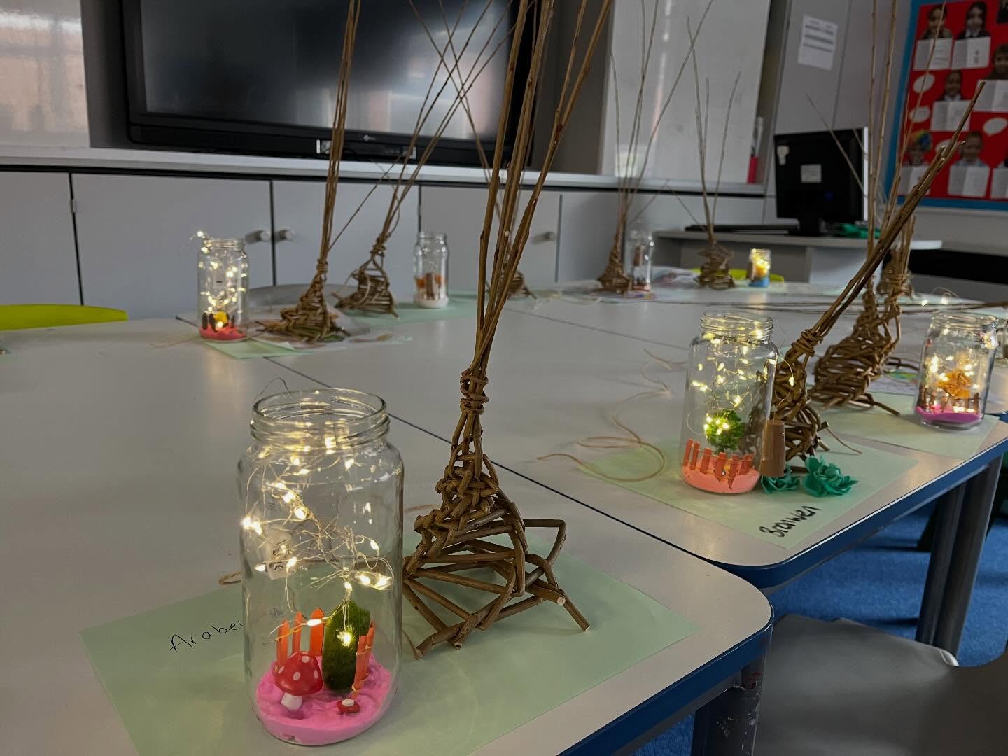 Easter workshop 1 is underway. Beautiful Willow creations and glass light jars have already been made. We also did a gorgeous spring yoga routine, growing from tiny seeds to tall trees!