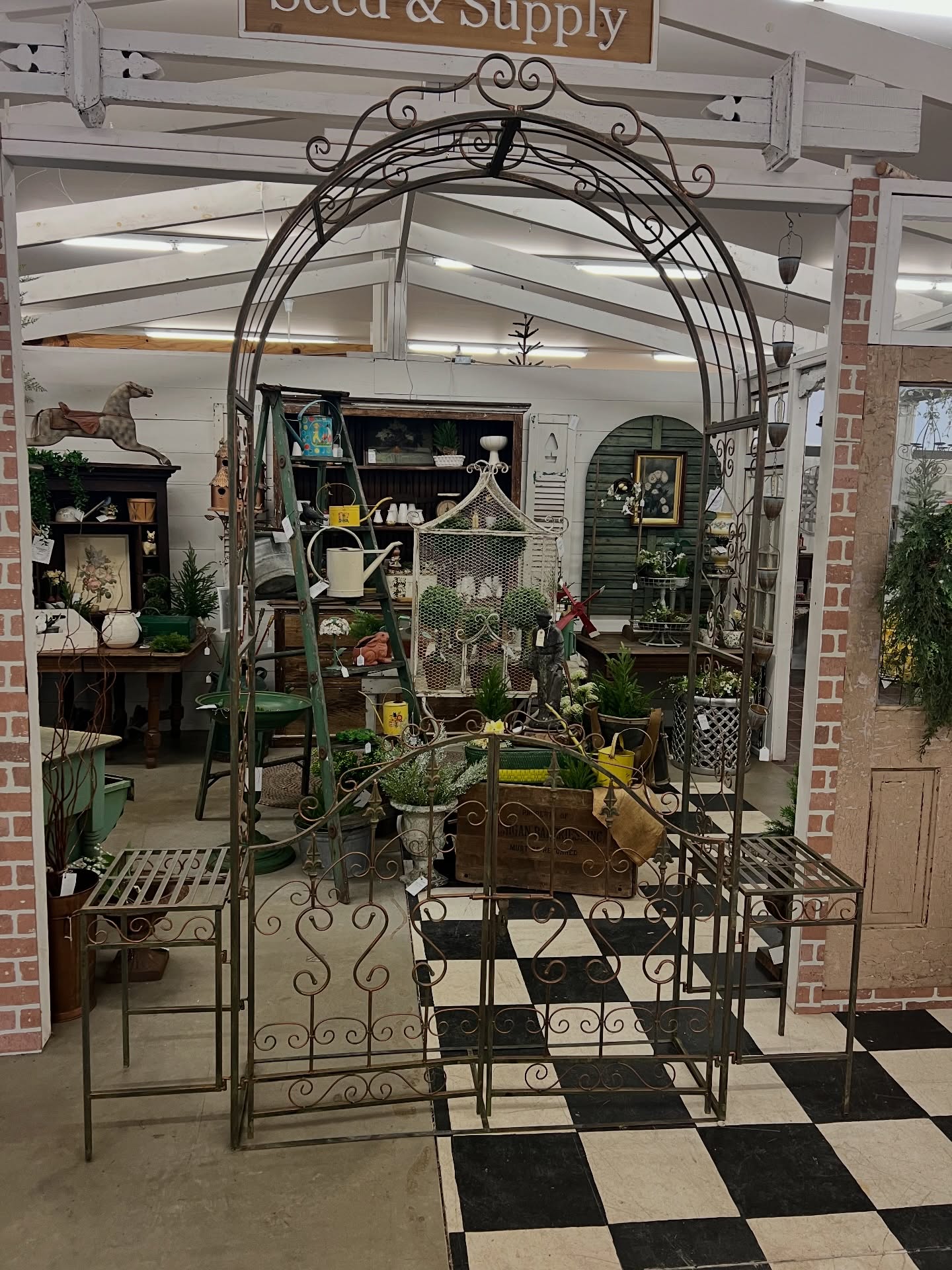 Just in!! Garden arch, bird houses and feeders! More comimg!!