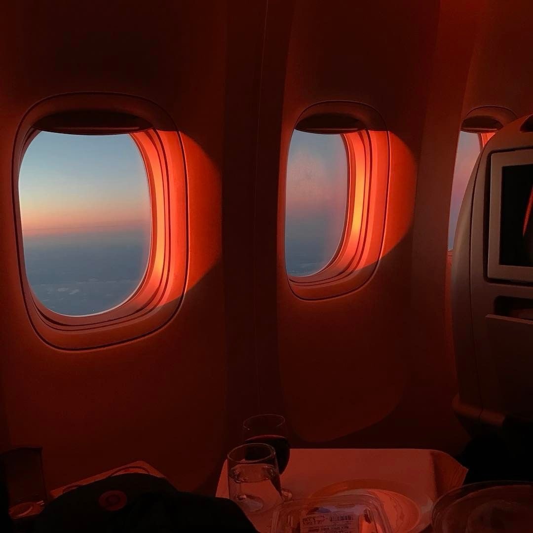 Wake up above the clouds and keep dreaming, even when you’re awake…
#astraholiday #travel #sunrise #plane #mornings