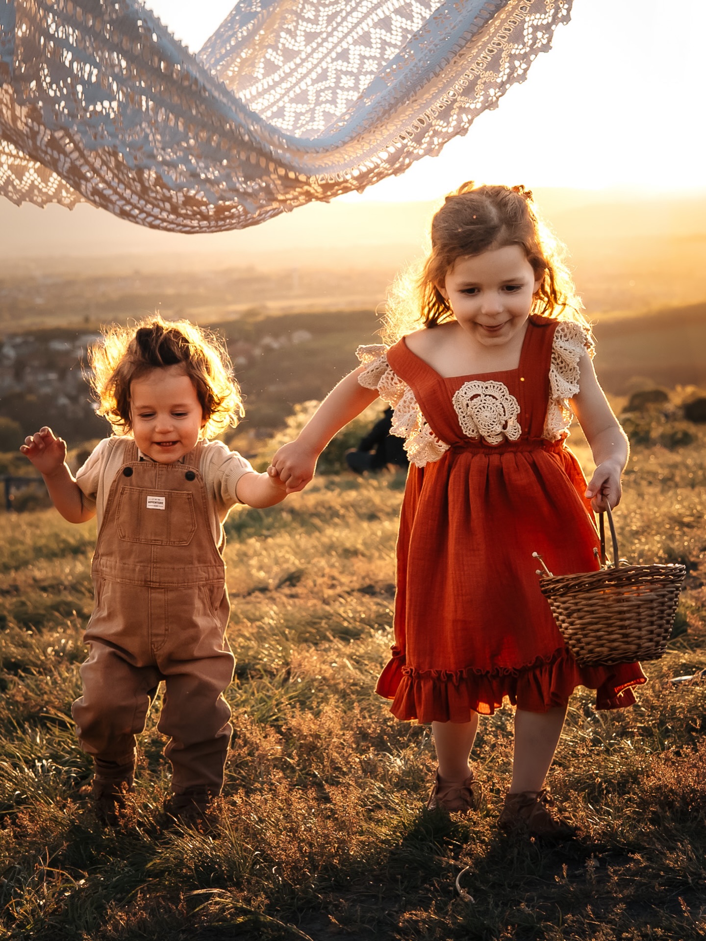 The sun is finally shining and the birds are singing again! 🩷✨
It feels absolutely amazing to welcome spring back into our lives.
To celebrate this beautiful energy, I’ve decided to surprise you with something special:
For the next 48 hours, I’m launching a FLASH SALE in my webshop! 💫
And that’s not all — every purchase made during the sale comes with a little summer dress as a gift 🎁👗
Please note: this sale is not the same as my monthly collaborations.
For collaboration pieces, feel free to reach out to me via private message, just like before 💌
Hurry!🩷 Can’t wait to have you there 🤍
Love,
Timea
📸@sunsetpixels