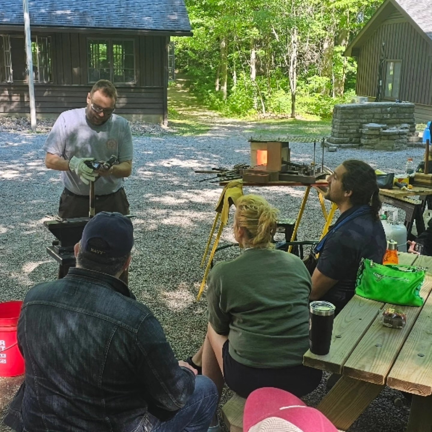 Great time yesterday with @irreverentwarriors retreat teaching basic blacksmithing & the benefits it provides for mental health!
#veteran #veterans #veteransupport #veteranlife