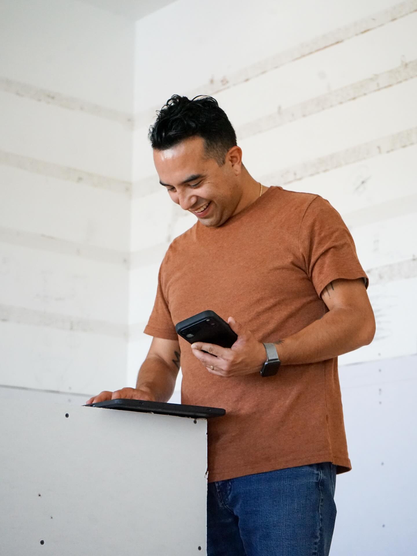 He treats every project like it’s his own place. Walking it, thinking it through, making sure it’s something he’d be proud of. that’s the standard. 👷🫶
Build: @ct.builders
—
#homesweethome #homeremodel #atx #atxinteriordesigner #austintexas