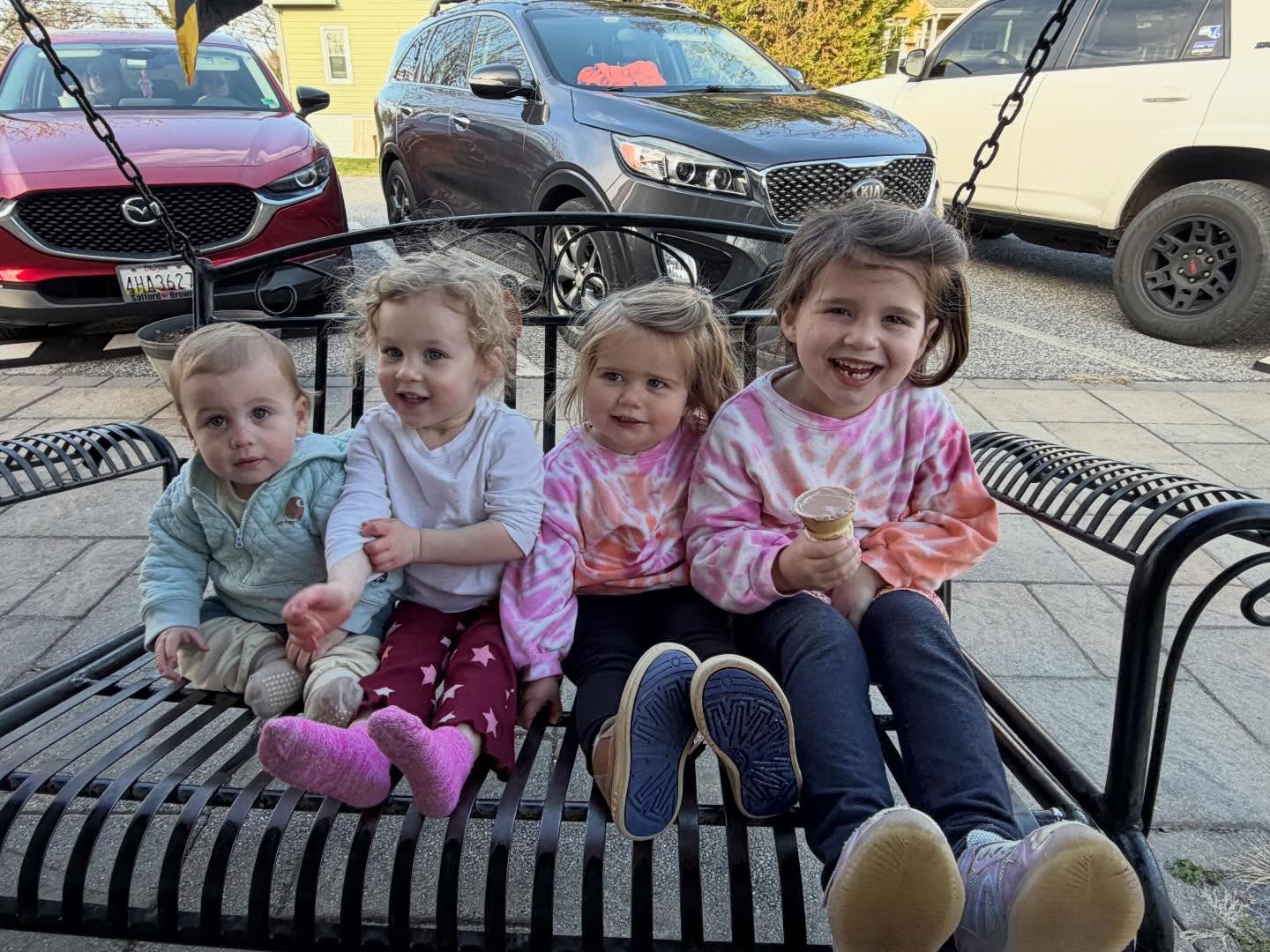 All smiles on Opening Day! What a great day to kick off the season. Stop by this week and treat yourself! The warm weather will be here soon! ☀️🍦