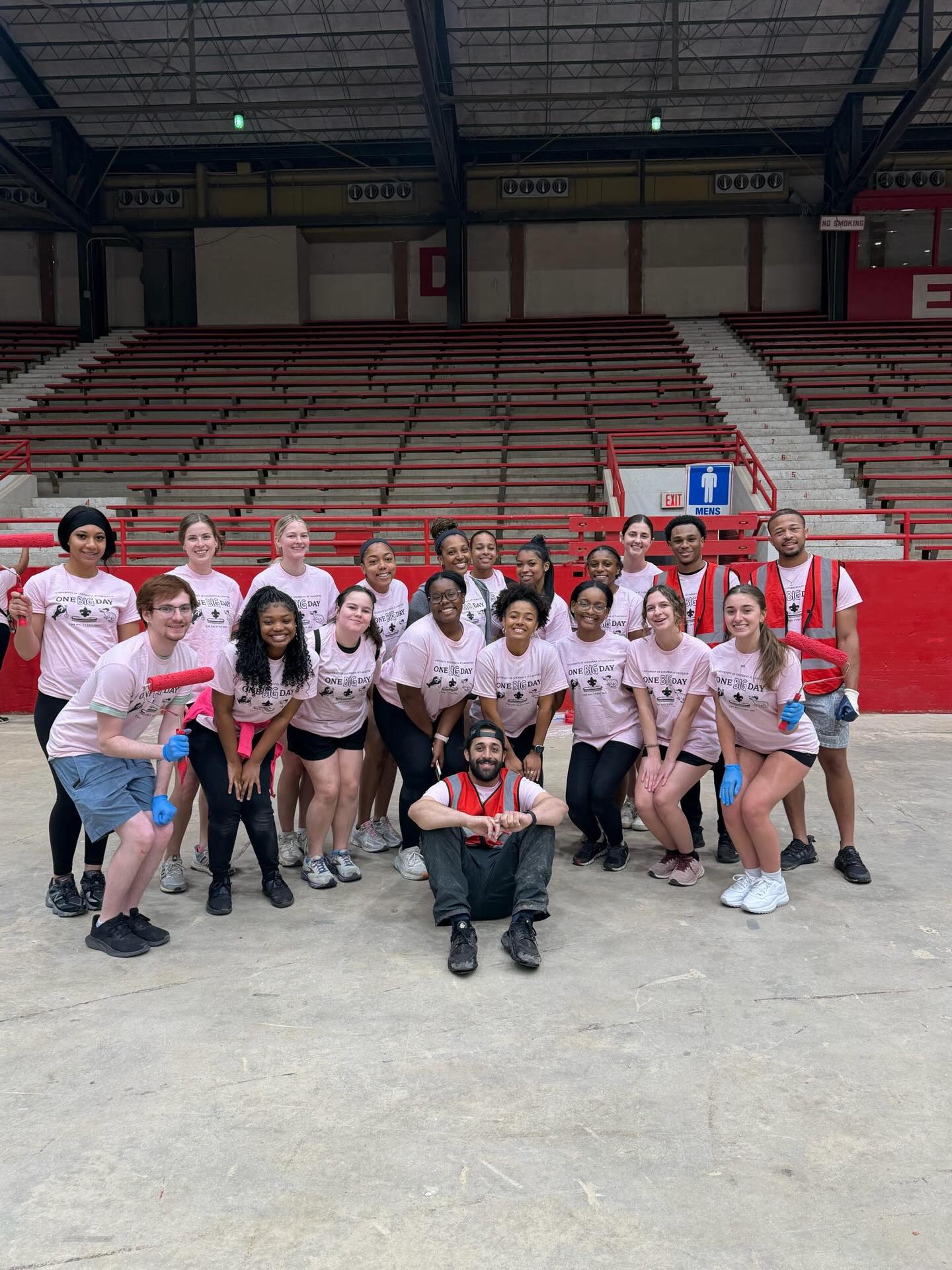 On Saturday, ULSNA proudly volunteered at The Big Event, one of the largest volunteer events on campus and in the community! Our members spent the day painting, and cleaning at the Blackham Coliseum.
Service is at the heart of nursing, and we’re proud to make a positive impact beyond the classroom. Thank you to everyone who came out and represented ULSNA while serving our community!