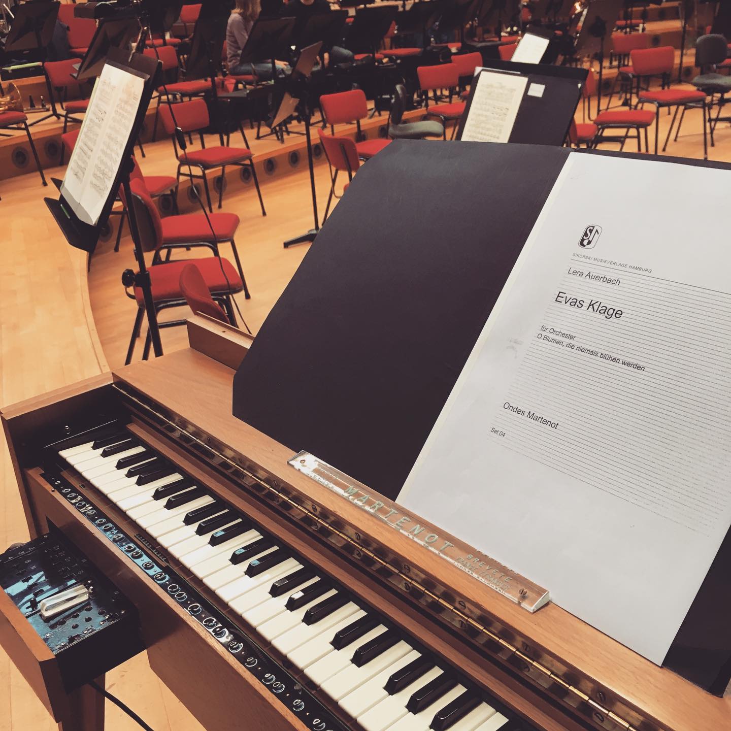 Rehearsal has started!
First concert tonight in Utrecht.
#ondesmartenot #martenot #rehearsal #orchestra #concert #contemporarymusic #utrecht #hilversum #netherlands #tivolivredenburg