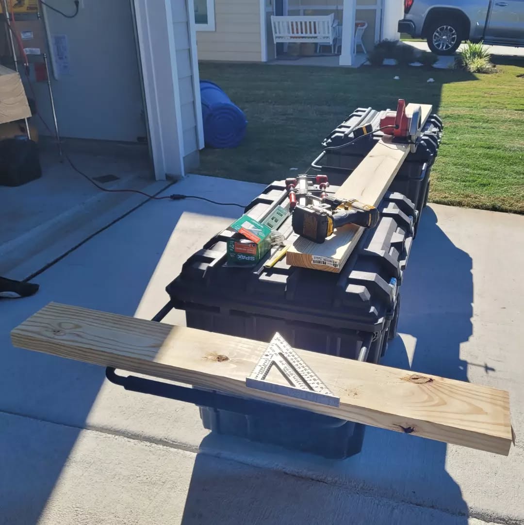 What's the one thing that's cooler than using tools to get stuff done? MAKING tools to get stuff done.
It isn't often that working on a race quad involves carpentry. Thanks to @bathedinsilvertones for helping out again.