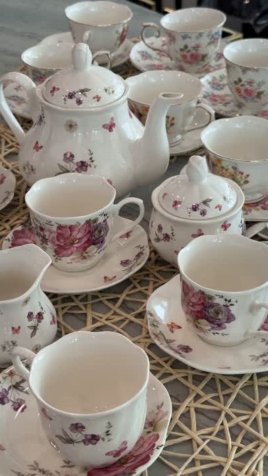 It starts with the way you care 🩷
In a world that can feel overwhelming, your compassion creates ripples far beyond what you can see. Every moment of patience, every act of understanding, every ounce of love, you are quietly teaching the world how to be kinder.
Your compassion teaches the world how to be kinder, and that matters more than words can say.
If you need support on your journey, we’re here for you. Visit www.helpyoucope.com.au or click the link in bio.
#HelpYouCope #CarerSupport #AutismFamilies #KindnessMatters #YouAreNotAlone