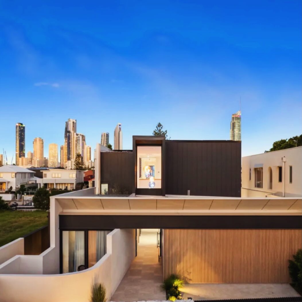 19 Vespa Crescent - Surfers Paradise.
Discover quintessential Gold Coast living with this newly built home, nestled in the vibrant heart of the Gold Coast and showcasing spectacular city views.
5 beds 🛌 4 baths 🛁 4 car 🚙 pool
#luxurylifestyle #luxuryhomes #prestigeproperty #goldcoastlife