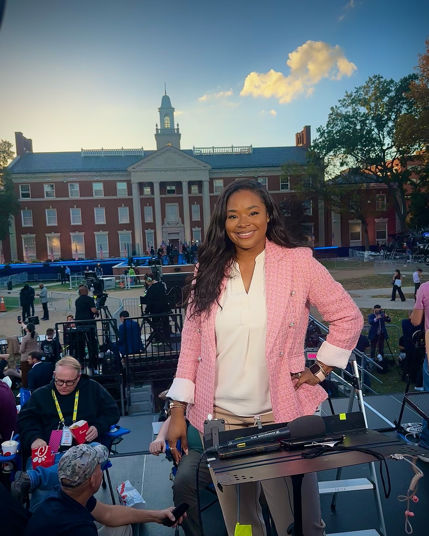 Got to visit CNN DC and cover the Harris HQ from Howard for the 2024 Presidential Election, rounding the year out with my the last political event, allegedly. ✅🇺🇸
