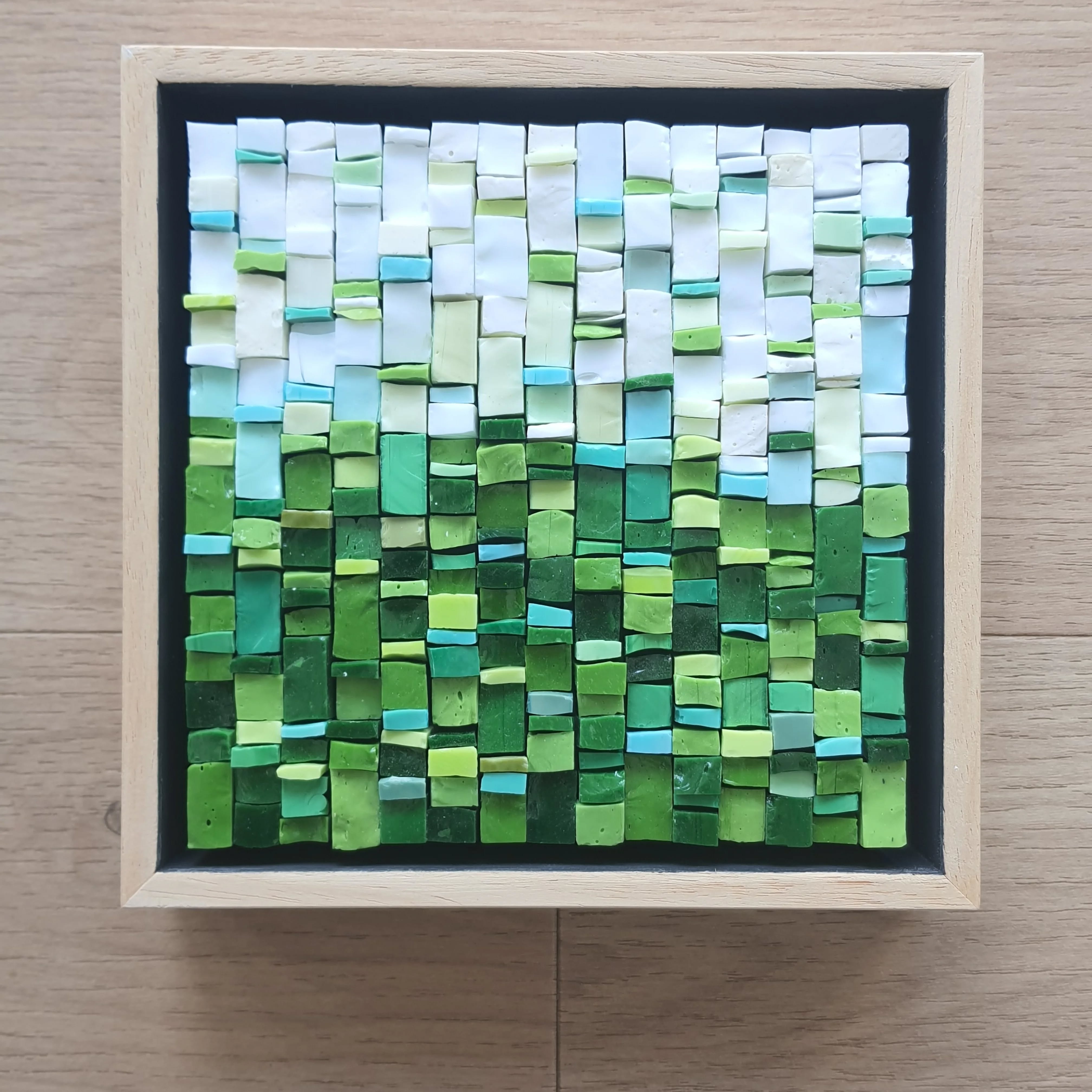 @michelle_combeau à la @galerielessouliersrouges
#mosaiquecontemporaine #michellecombeau #galerielessouliersrouges #Clisson