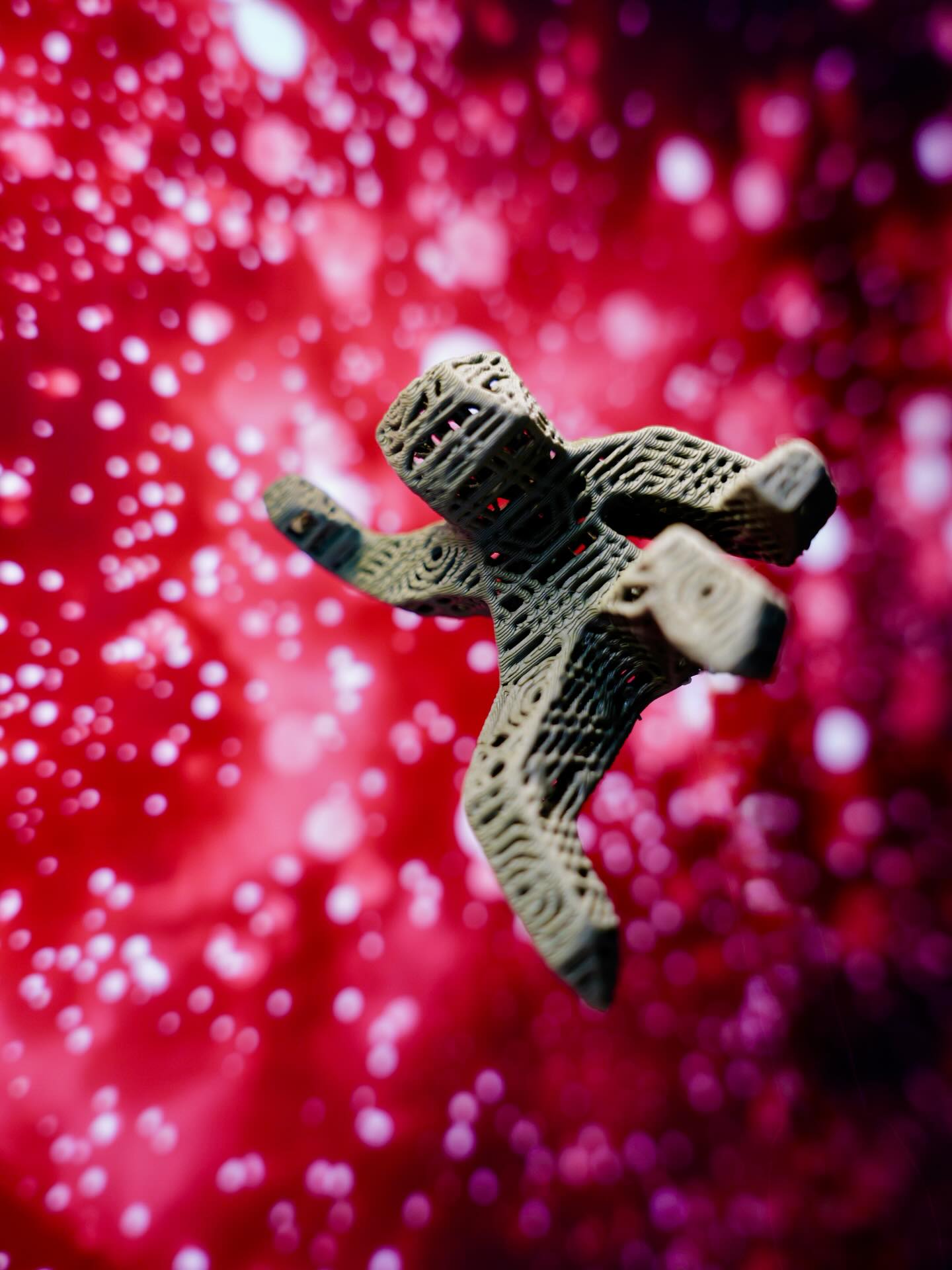 Amaze Amaze Amaze. Saw it twice already. Once at the @majestictheatrecb and on IMAX in Fayetteville - read the book a couple years ago and dang I love science fiction. The soundtrack, the cinematography, just so good. Here’s a 3d printed Grace for your enjoyment. 👎👎 - in honor of the movie this was shot practical