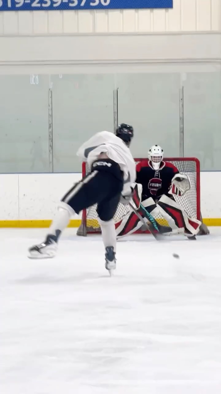 Great to be back on the ice with some of our U18AAA/Jr Guys! Looking forward to our next skate on Friday and our upcoming High Performance Skates
#hockeytraining #highperformance #draft #elitetraining #hockeydevelopment