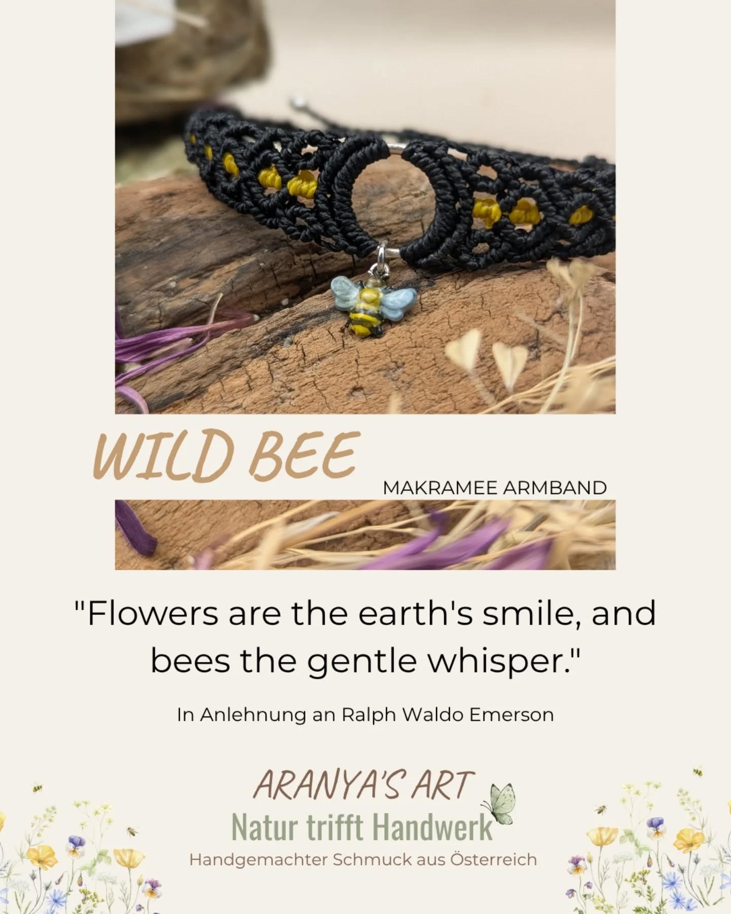 🌸„Flowers are the earth's smile, and bees the gentle whisper.“ 🐝✨
Dieses Wild Bee Makramee-Armband ist eine Hommage an die fleißigen Bestäuber unserer Natur. (Ich liebe diese kleinen Bienen einfach)
🤭🥰
🌱ein echtes Statement für alle Naturverliebten!
ab sofort neu im Shop erhältlich.🤗
Die kleine Biene ist von Hand bemalt, was sie zu einem kleinen, farbenfrohen Unikat macht. Das Armband ist geknüpft aus robustem, schwarzem Linhasita-Garn und kombiniert mit sonnengelben Akzenten☀️
📦Wie immer plastikfrei verpackt in meiner duftenden Heuschachtel.
Hol dir deine kleine Wildbiene 🌸
👉 Jetzt entdecken www.aranyasart.at
(Link in Bio)
Nun wünsche ich dir einen super schönen Freitag mit hoffentlich ganz viel Sonnenschein 🌞 🐝✨💝
Herzliche Grüße
Katharina
#AranyasArt #WildBee #MakrameeArmband #Bienenliebe #Handbemalt SchmuckausÖsterreich SlowFashion Naturverliebt NachhaltigSchenken HandmadeWithLove BienenSchutz Laakirchen Kunsthandwerk