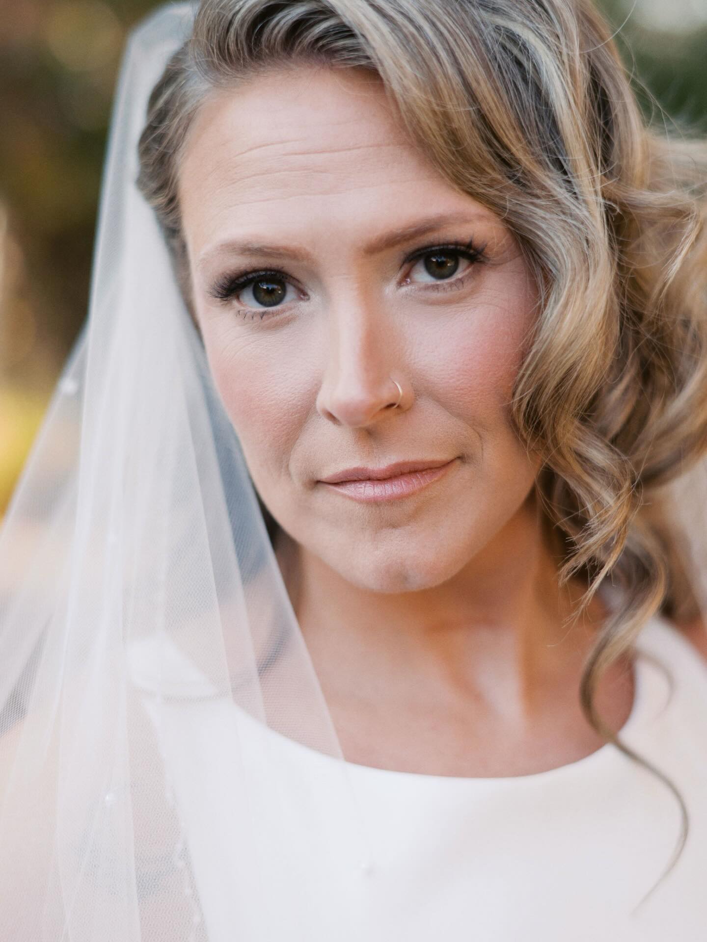 Courtney and her girls on the day of her wedding. November really showed off that day. 🥰
Venue: @thesmithbarnpeabody
DJ: @sound_decision_dj
MUA: @maekalahmakeup
Caterer: @vinwoodcaterers
Photography: @serenaburroughs