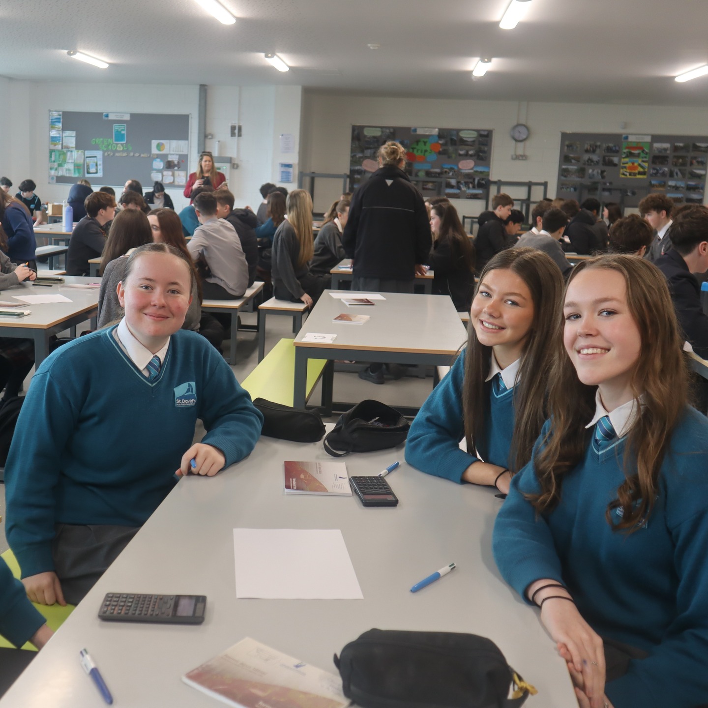 This past week marked an action-packed STEM Week at St. David’s! Students across all year groups had the opportunity to hear from visiting college lecturers, experience a pop-up arcade and enjoy a series of hands-on workshops. Read more about the week and see additional photos on our website 👩🔬 🧮