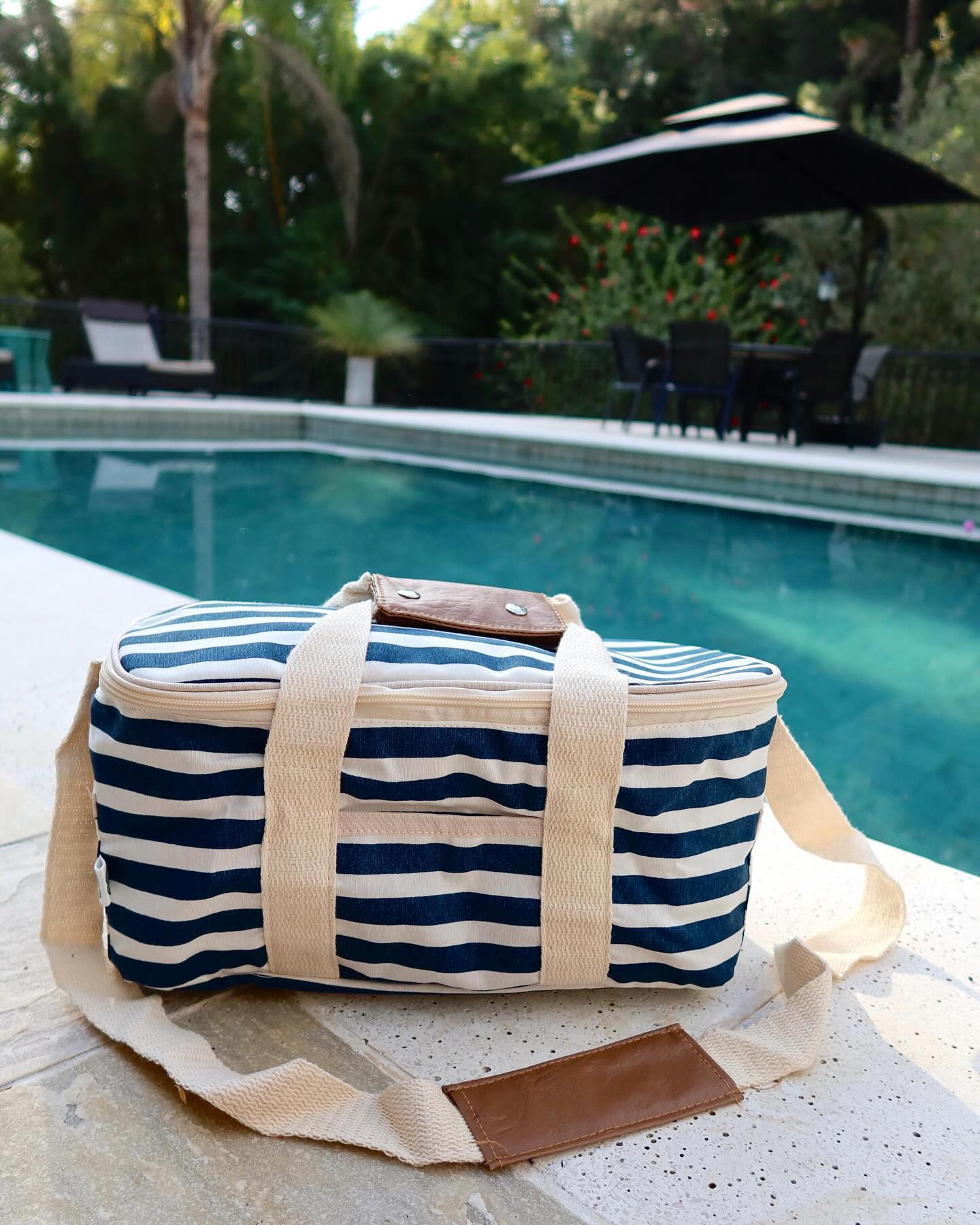 Bolsa de picnic produzida por nós da Artigus Group.
Entre em contato com o nosso comercial:(11)97092-1209 📲
#artigusgroup #picnic #bolsa #brindepromocional #produtos