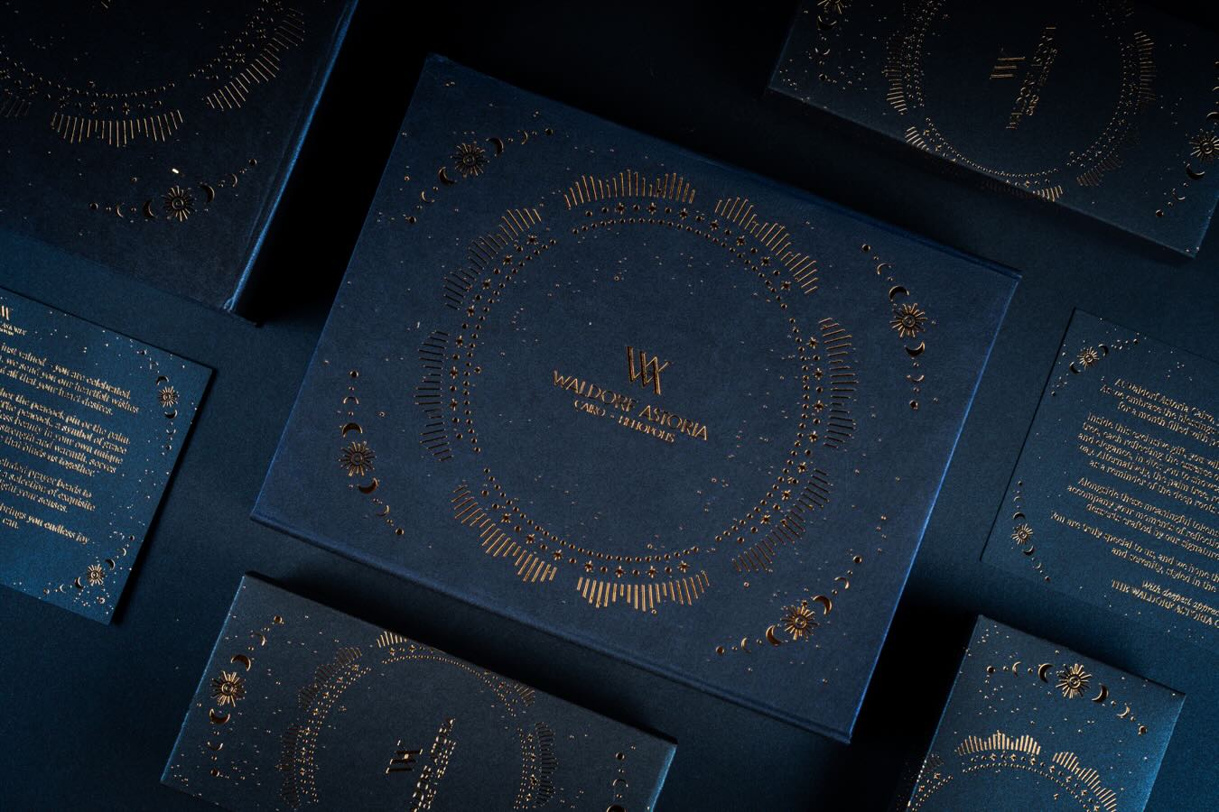 Where celestial elegance meets Ramadan spirit ✨
A bespoke creation for @waldorfastoriacairo , wrapped in shimmery navy blue and adorned with exquisite gold foil—drawing inspiration from the moon, stars, and timeless constellations.
A box that captures the magic of the night sky in every detail. 🌙
.
Photography by: @minaashraf_photography
