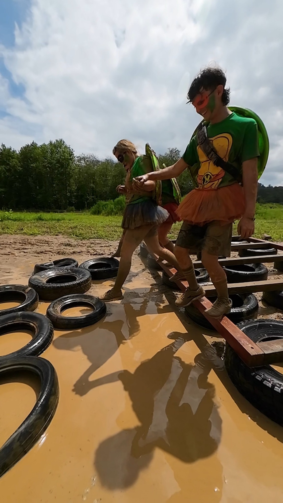 All together now! Turtle Power 🐢 ⚡️
www.ohanamudrun.com