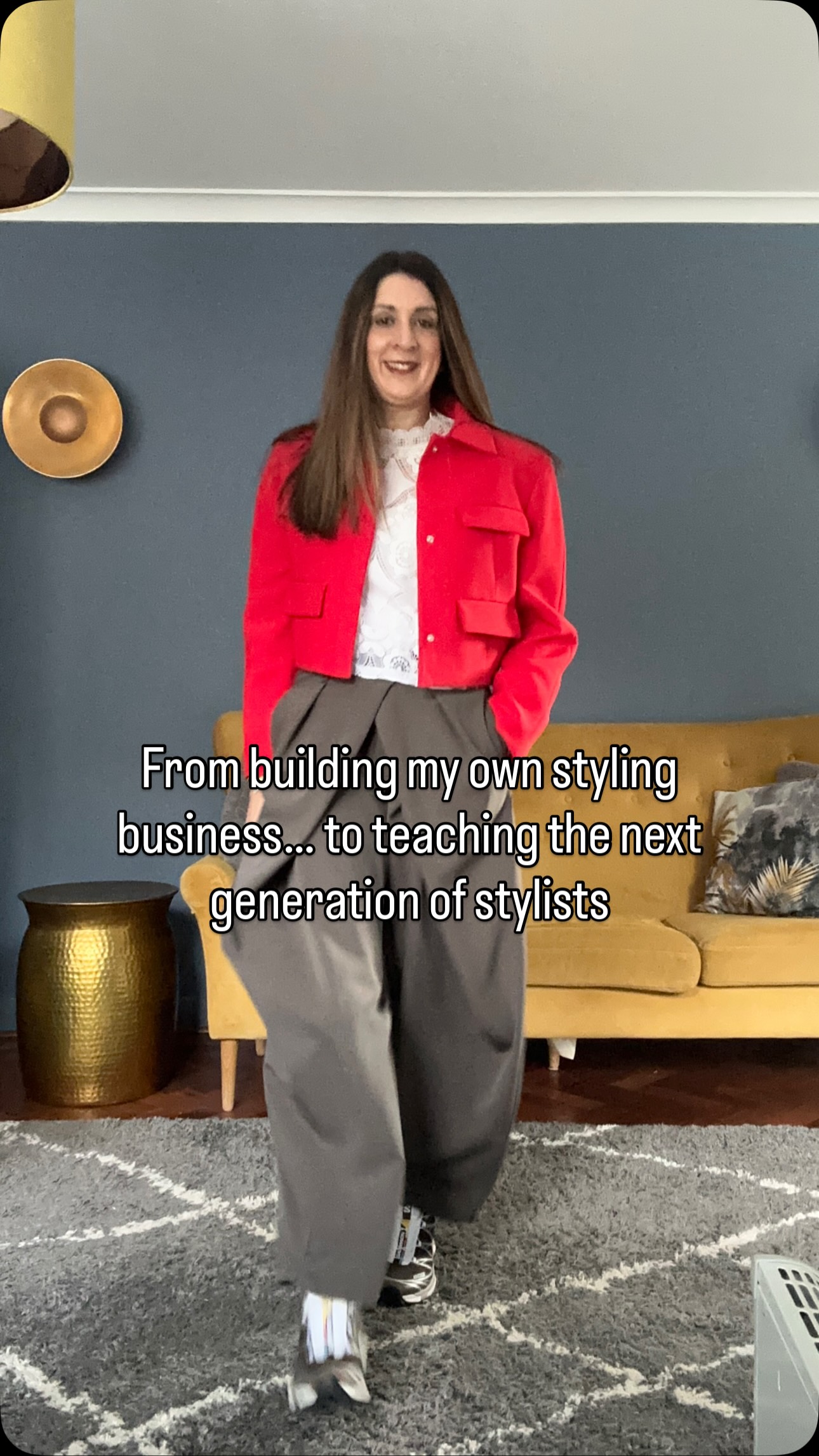 From building my own styling business… to teaching the next generation of stylists.
Last month I spent the day as an assistant tutor with Emmeline for @theimageconsco on their Beginners Colour Course for personal stylists. It was a real pinch me moment! When I launched my business a few years ago I never thought I would have the confidence, never mind the opportunity to become a tutor to new stylists. But that’s where Emmeline founder of @theimageconsco has played a huge part in developing not only me personally as a stylist but also in growing my business. She is a great mentor and knows how to bring out your strengths. Plus she runs a pretty awesome styling community. 😍
Years of building my business, working with real women, real wardrobes…and now passing that knowledge on to up-and-coming stylists, helping them build their own confidence and skill, is something I absolutely love. I’m so looking forward to teaching more modules of the Beginners Personal Styling Course over the next few months.
If you’ve ever thought about becoming a personal stylist or a colour consultant… maybe this your sign! #stylesignature #personalstylistsurrey #stylisttutor #personalstylisttraining #personalstylisttrainingcourse