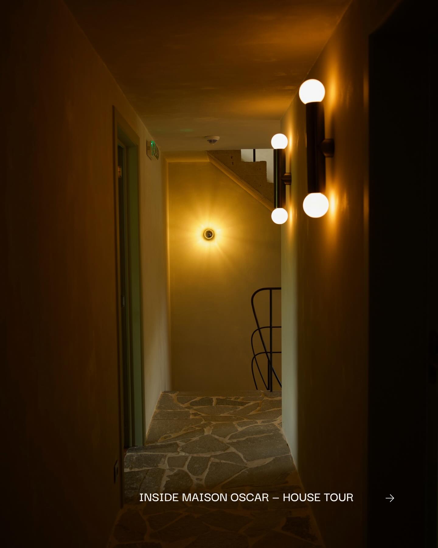 The art of feeling at home, somewhere entirely new.
A house with eight rooms, each carrying its own quiet character, all sharing the same unhurried sense of belonging.
Natural materials. Belgian craftsmanship. Light that moves through the rooms the way it should.
→ Book the full house for your group. Link in bio.