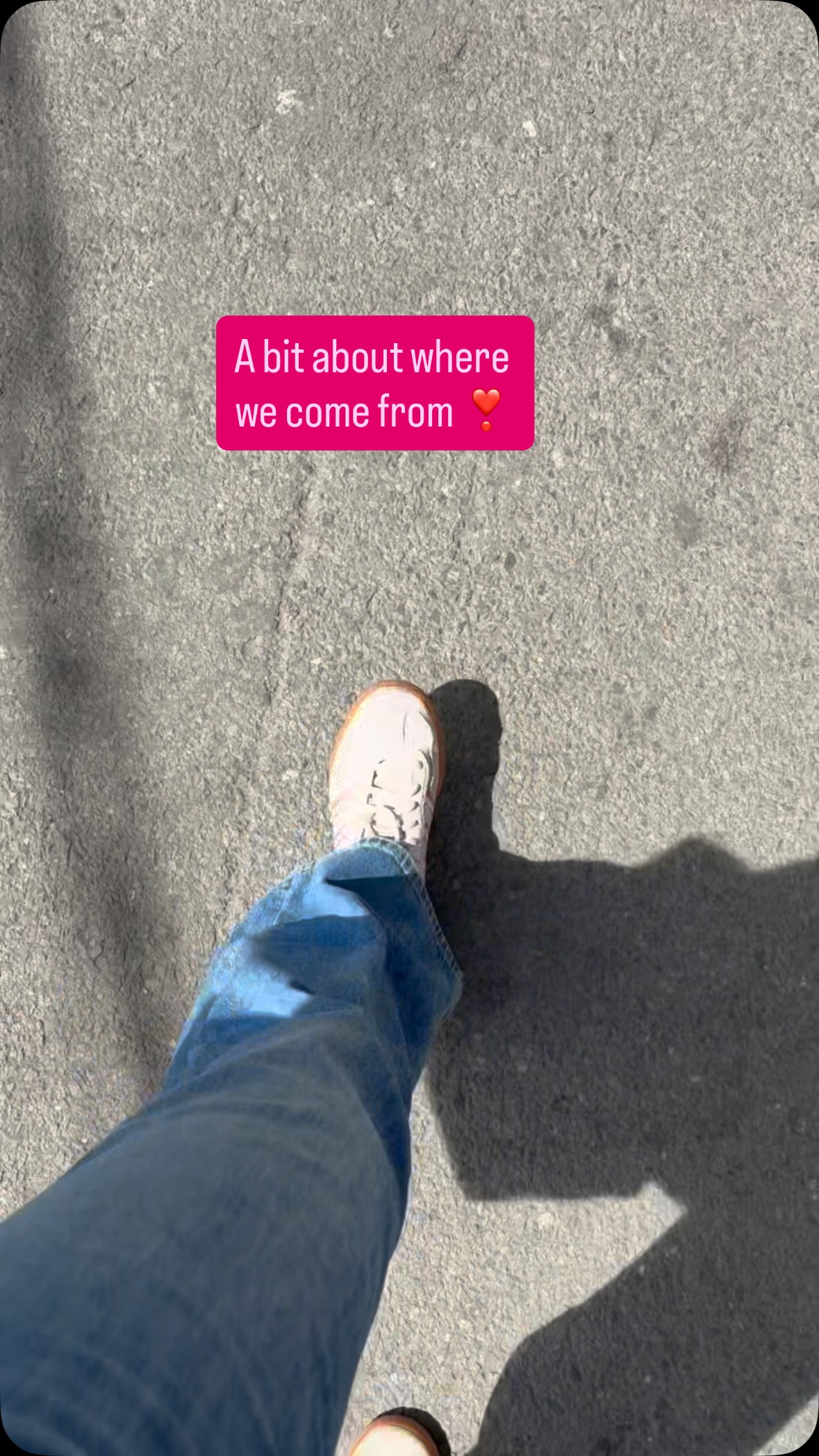 Born and raised in this beautiful town in North India, Shimla (2276 meters above sea level) is a town rich in cultural heritage which once served as the summer capital for the British.
Having spent almost 18 years of my life here and then having the opportunity to move to different cities and countries around the world, my hometown is a reminder to me and to the other natives of the town that how much ever the world changes, the warmth and the respect that everyone holds for each other is timeless ❣️
This is a part of my roots and the endless connections and the love my town and people have given me ❣️