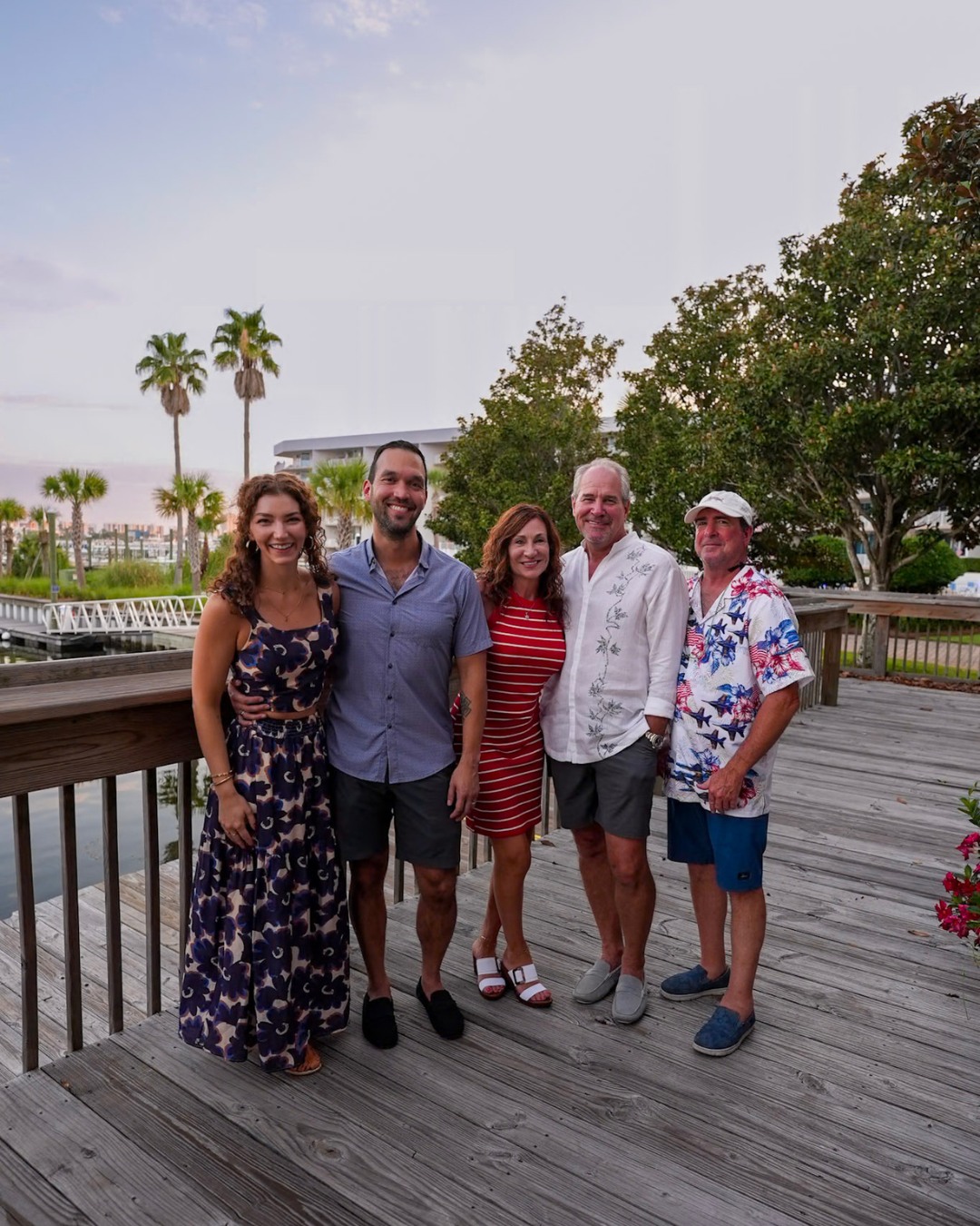 Your go-to spot for any occasion.
Whether it’s a casual night out or something worth celebrating, bring your crew and we’ll take care of the rest.