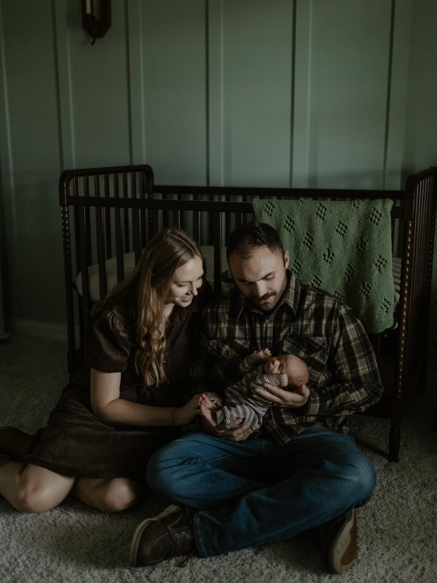 Will forever love cozy in home newborn sessions!
#indianapolisphotographer #indianaphotographer #indianapolisfamilyphotographer #indianapolisnewbornphotographer