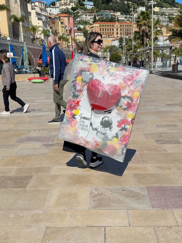 š¼ļø on the šļø
From @menton.france with ā¤ļø āŗļø and š
I feel blessed to be able to combine work and leisure: exhibiting in one of the most beautiful town I have ever visited
Quelle chance de pouvoir joindre lāutile Ć lāagrĆ©able: exposer dans une des plus belles villes que jāai visitĆ©e
Iāll be there with @chromart_management until the 15th April amongst other wonderful artists.
#katvandal #galeriedart #menton #popart #expositiondart