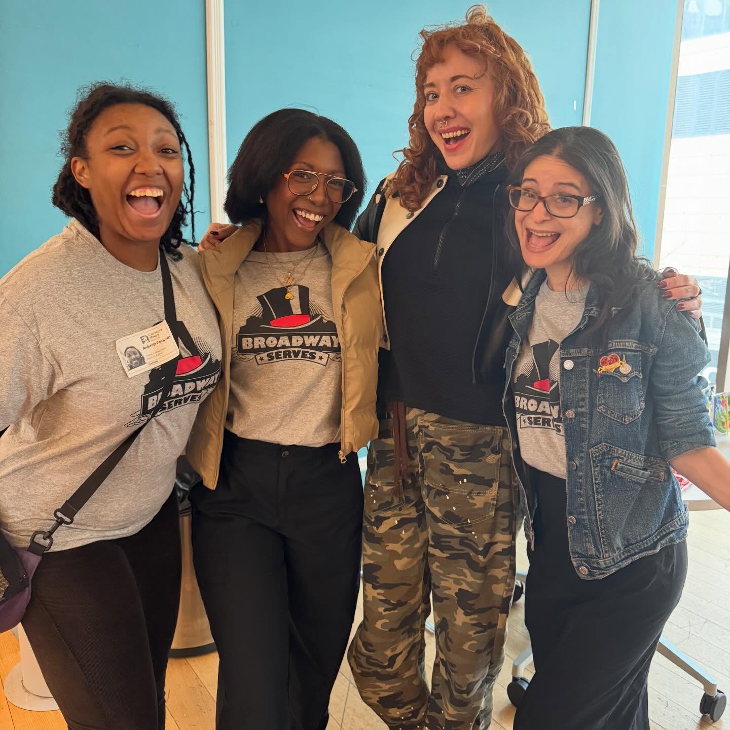 The Open Mic @covenanthouseny is ALWAYS a fun time! Shout out to our volunteers and to Covenant House staff for joining the young people on the mic. And of course… snacks. 🤩
Join us next month in supporting the Covenant House residents in an afternoon of karaoke and artistic self expression.
Visit the link in our bio to RSVP via VolunteerHub!