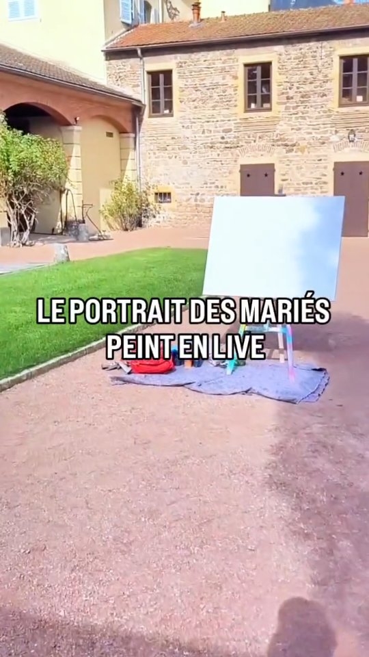 Je réalise le portrait des mariés en live pendant le vin d’honneur.
Un moment artistique qui intrigue, rassemble… et laisse un souvenir unique à vie.
Une animation originale, élégante, loin des classiques, qui marque vraiment les invités.
Vous préparez votre mariage ?
Écrivez-moi “MARIAGE” en DM pour les disponibilités.
#weddingpainting
#animationmariage
#mariage2026
#mariage2027
#ideemariage
