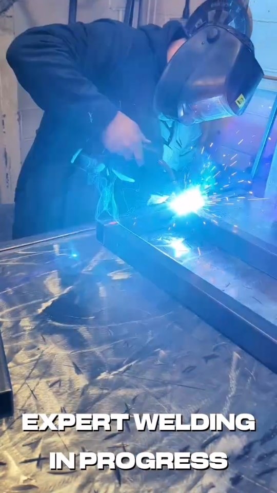 Turning raw steel into one-of-a-kind pieces every day ⚒️
.
.
.
.
#weldinglife #bespokefurniture #welder #industrial