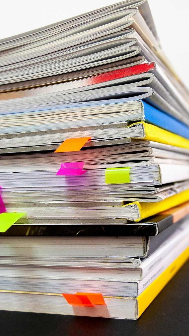 One Item to Declutter This Weekend:
Instruction Manuals
If you can find it online in 10 seconds, you don’t need it.
Besides, it’ll take you just as long to comb through that huge pile to find what you need.
Save yourself the time and headache and recycle them.
Tell me if you feel much lighter after doing it.