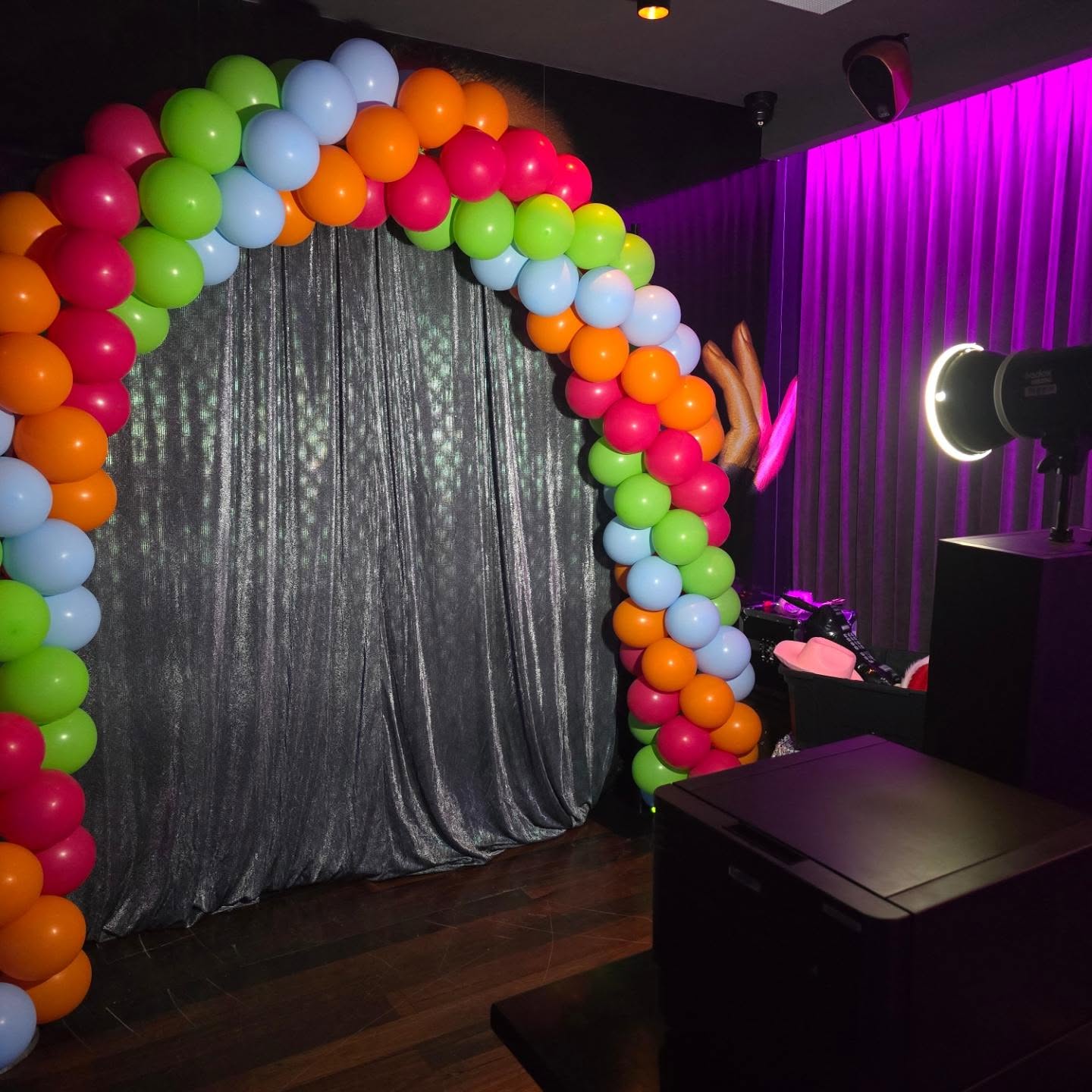 Now this is a booth setup!
Great venue and great event.. kicking off Friday with a bang
#poptimism
#photoboothshenanigans
#partycrashers
#photoboothperth