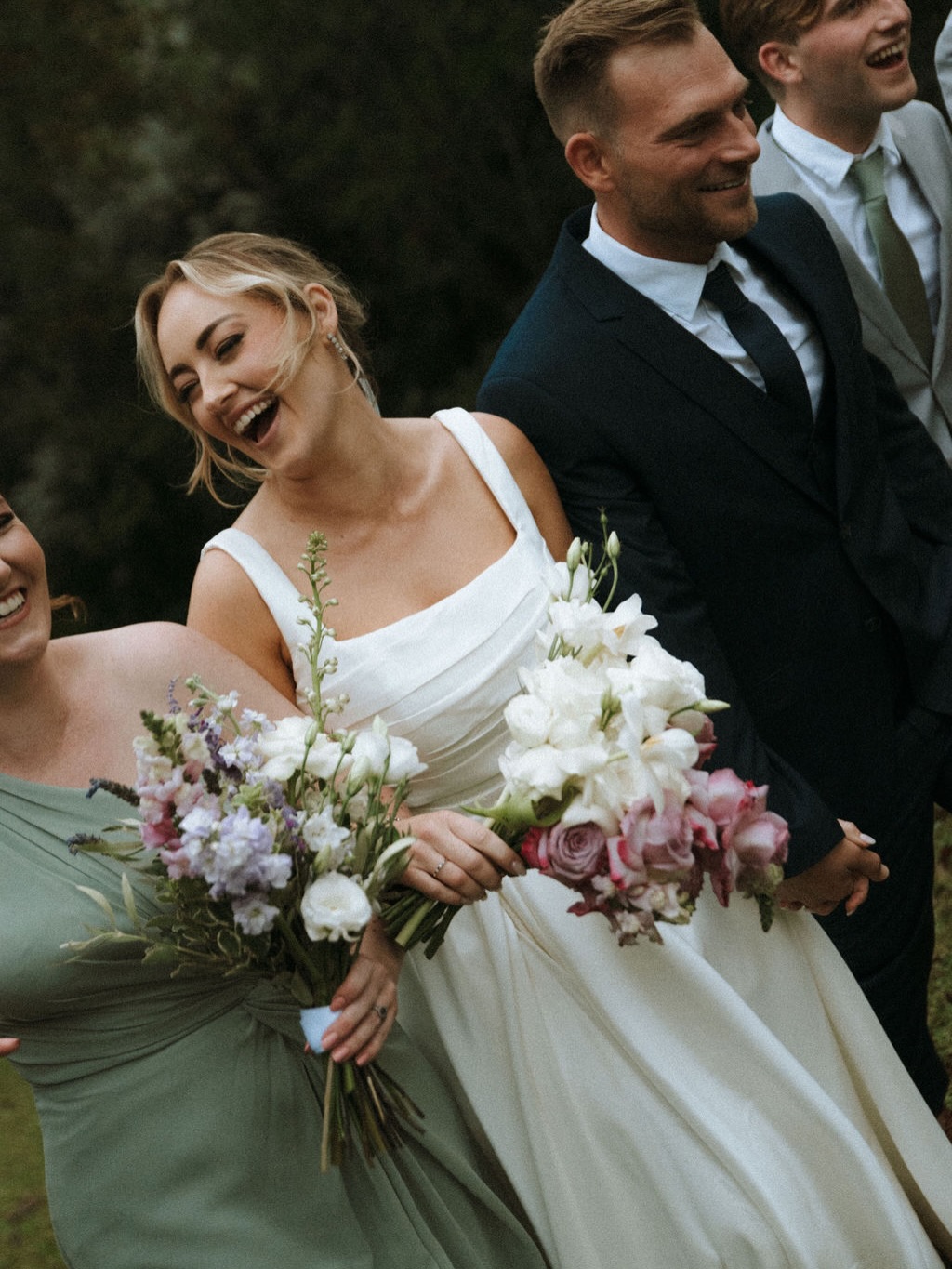 Going through this wedding album reminds me what a joy it is to work with brides who genuinely trust you with their vision.
It’s not always easy to hand over the reigns and to entrust the way you look to someone new, and I fully understand the intricacies of the discomfort some women experience. I just want to remind you that it’s normal to be nervous to allow someone else to paint you in a way that feels a little different to your every day self.
The freedom that comes with feeling that but choosing to trust the right people and knowing that they’ve got your back is so vital if you want to look back on your wedding day and see nothing but love, peace and joy 🤍
So so so grateful @claire_legrix_ did this! LOOK AT YOU GIRL 😍
Also working with a brilliant team of vendors that send you messages like that last one is an added layer of fun for me! 🥹 @mariellecatherinephoto 🫶🏼
Dream team 👇🏽
Photo + video @mariellecatherinephoto
Venue @thegrovesvenue
Bride @claire_legrix_
Hair + makeup @glow_hmua (+ colour! 👅)
Flowers @theweddingcosa
Dress @bespoke_by_maryke
Planning @theweddingcosa
#weddingmakeupartist #southafricanwedding #destinationwedding #southafricanmakeupartist #bride