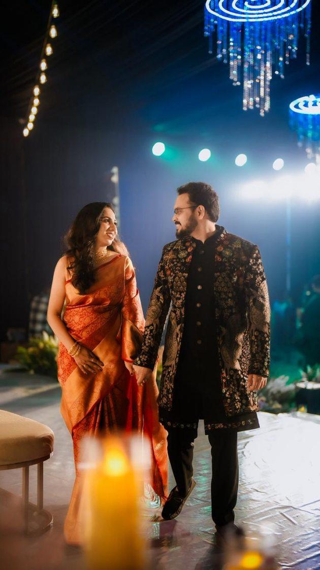 Under the lights, with love shining brighter ✨
From Kakkanad, where our forever begins ❤️
#KakkanadWedding #KeralaWedding #KeralaBride #KeralaGroom
#SouthIndianWedding IndianWeddingVibes